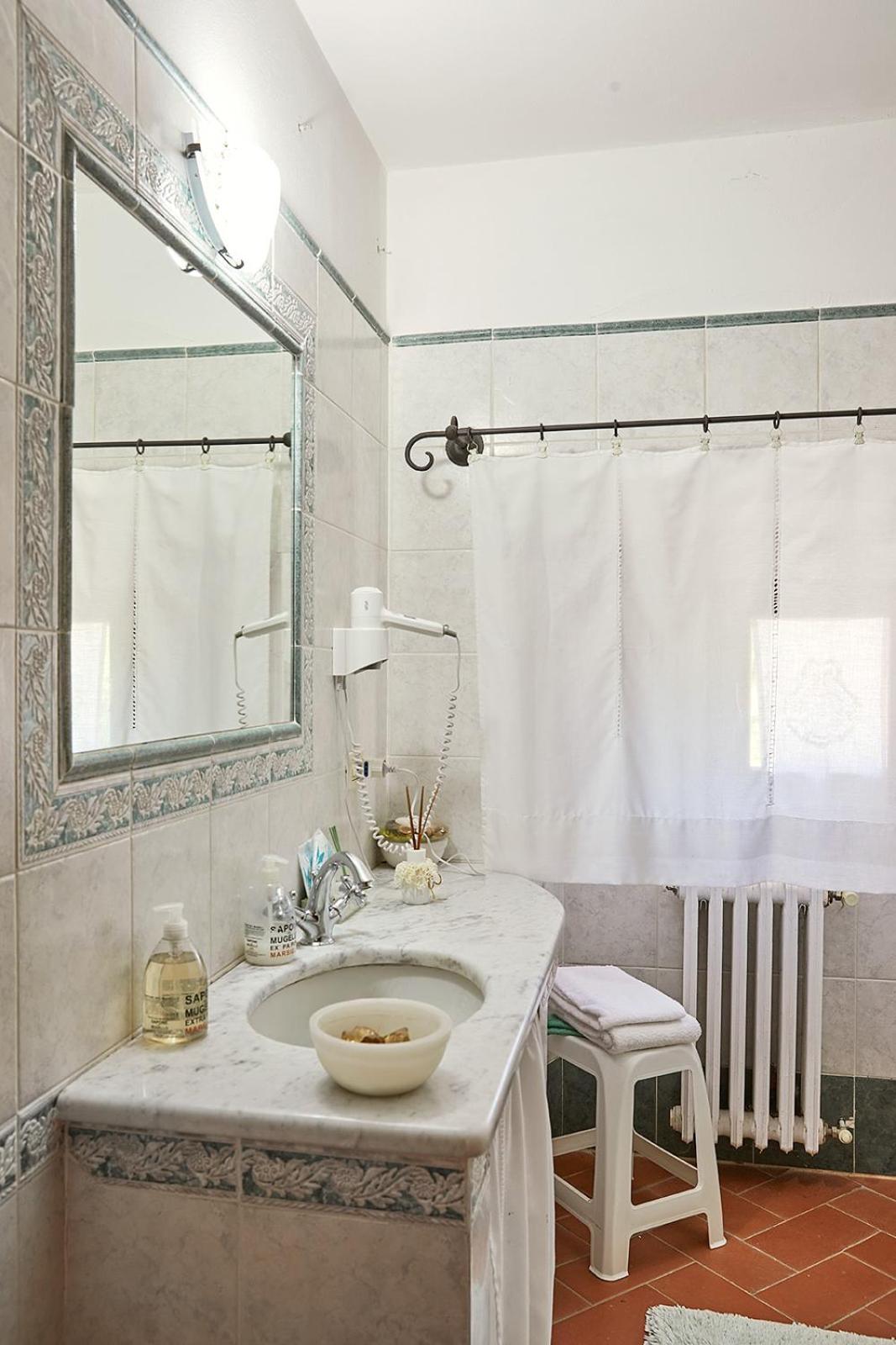 Deluxe Double or Twin Room with Garden View photo 2