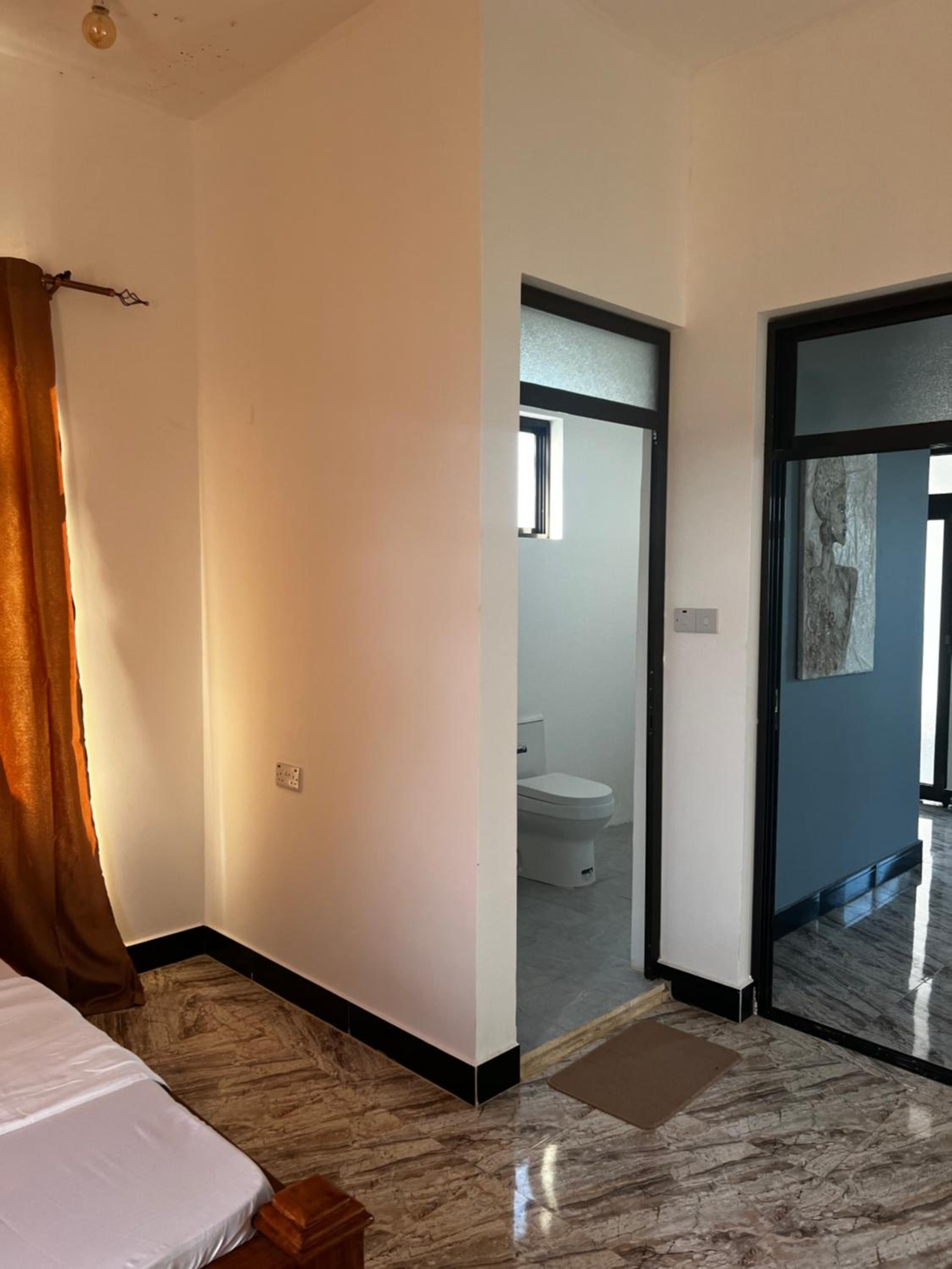Double Room With Private Bathroom