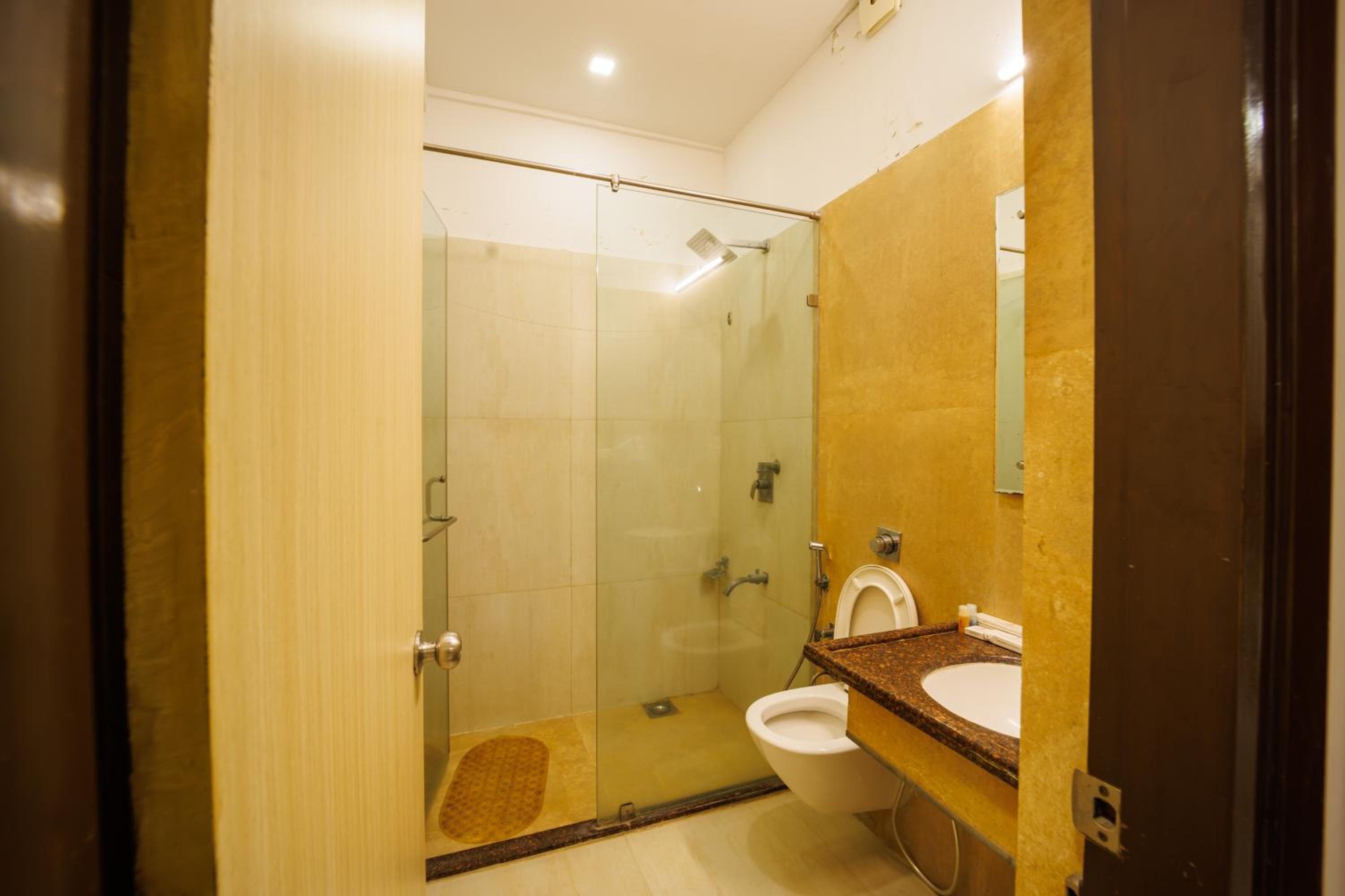Deluxe Twin Room photo 2
