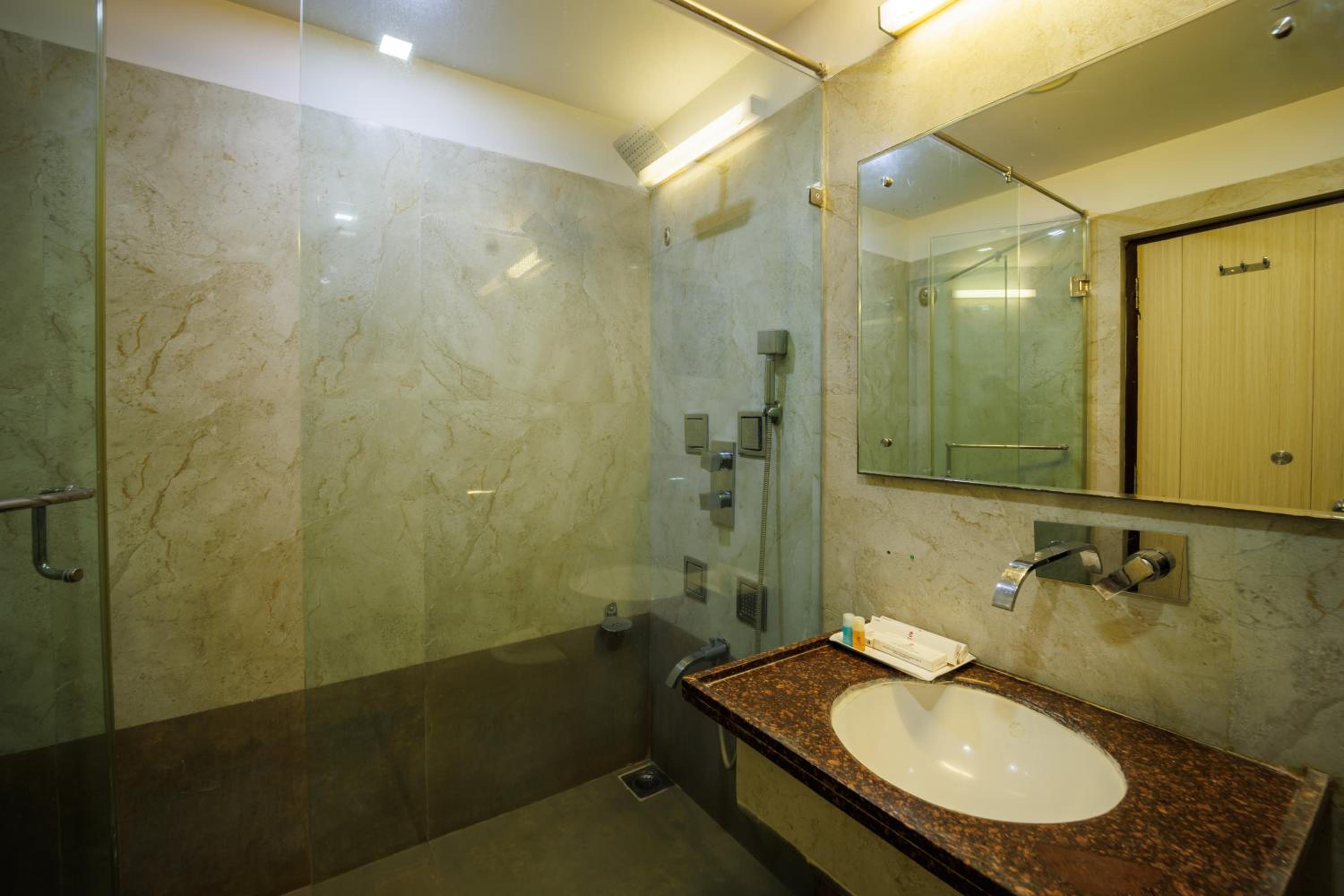 King Suite photo 2