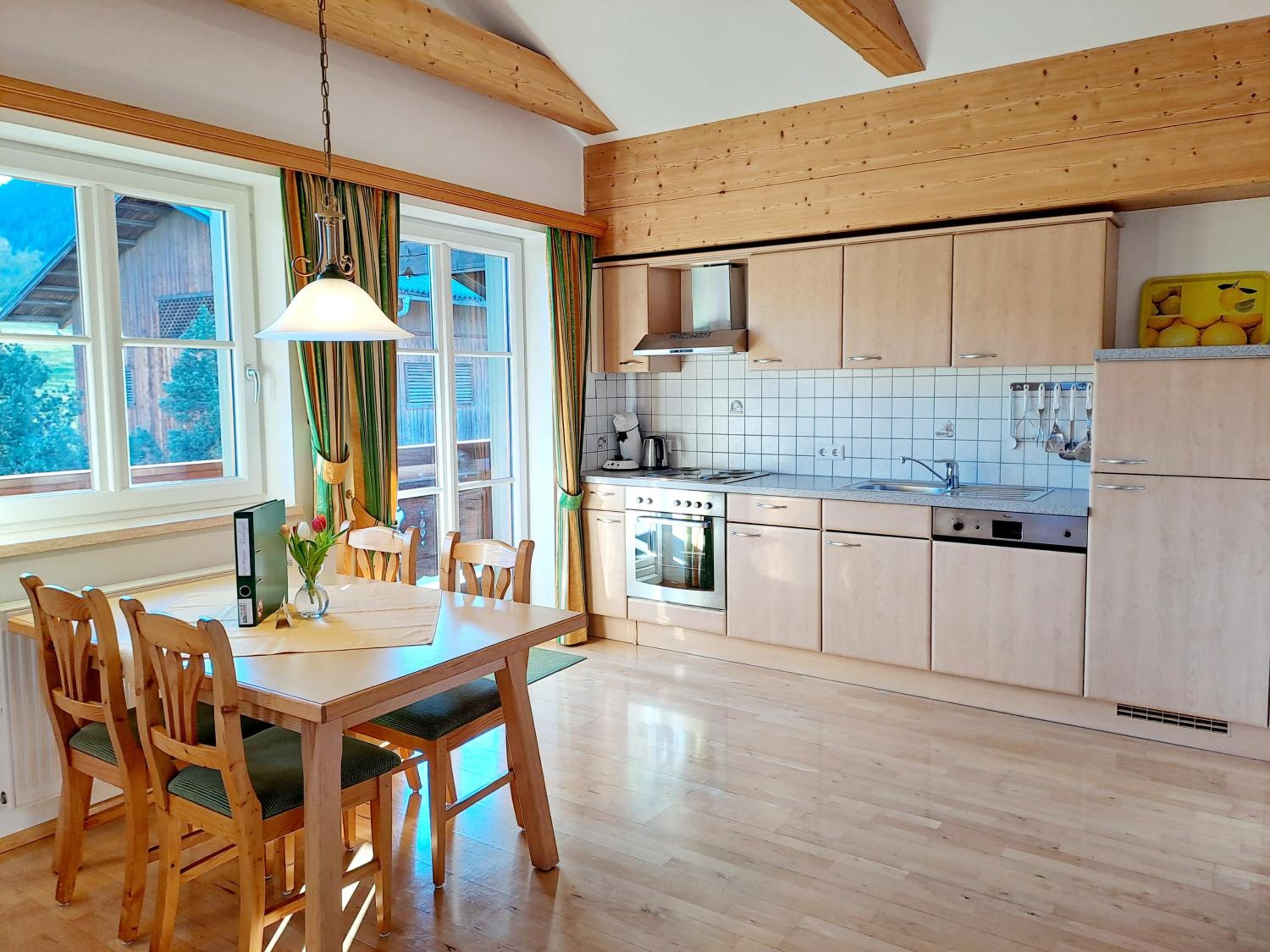 One-Bedroom Apartment with Balcony photo 3