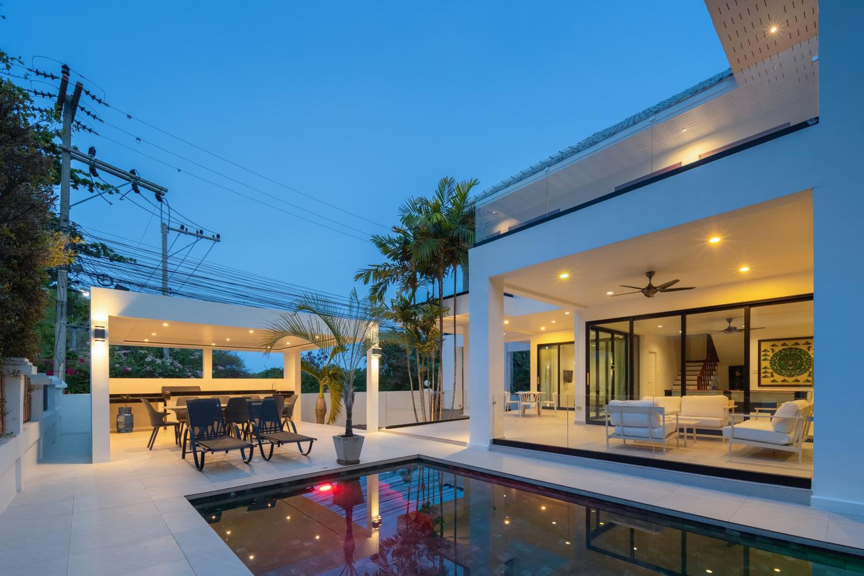 Villa - Photo 4