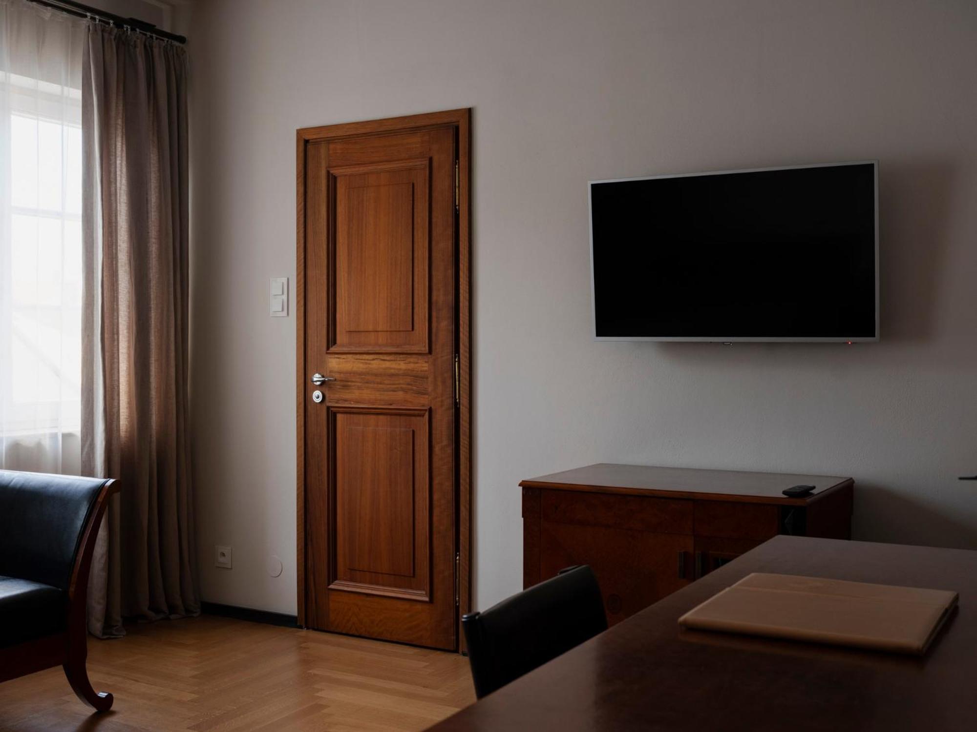 Double Room - Photo 3