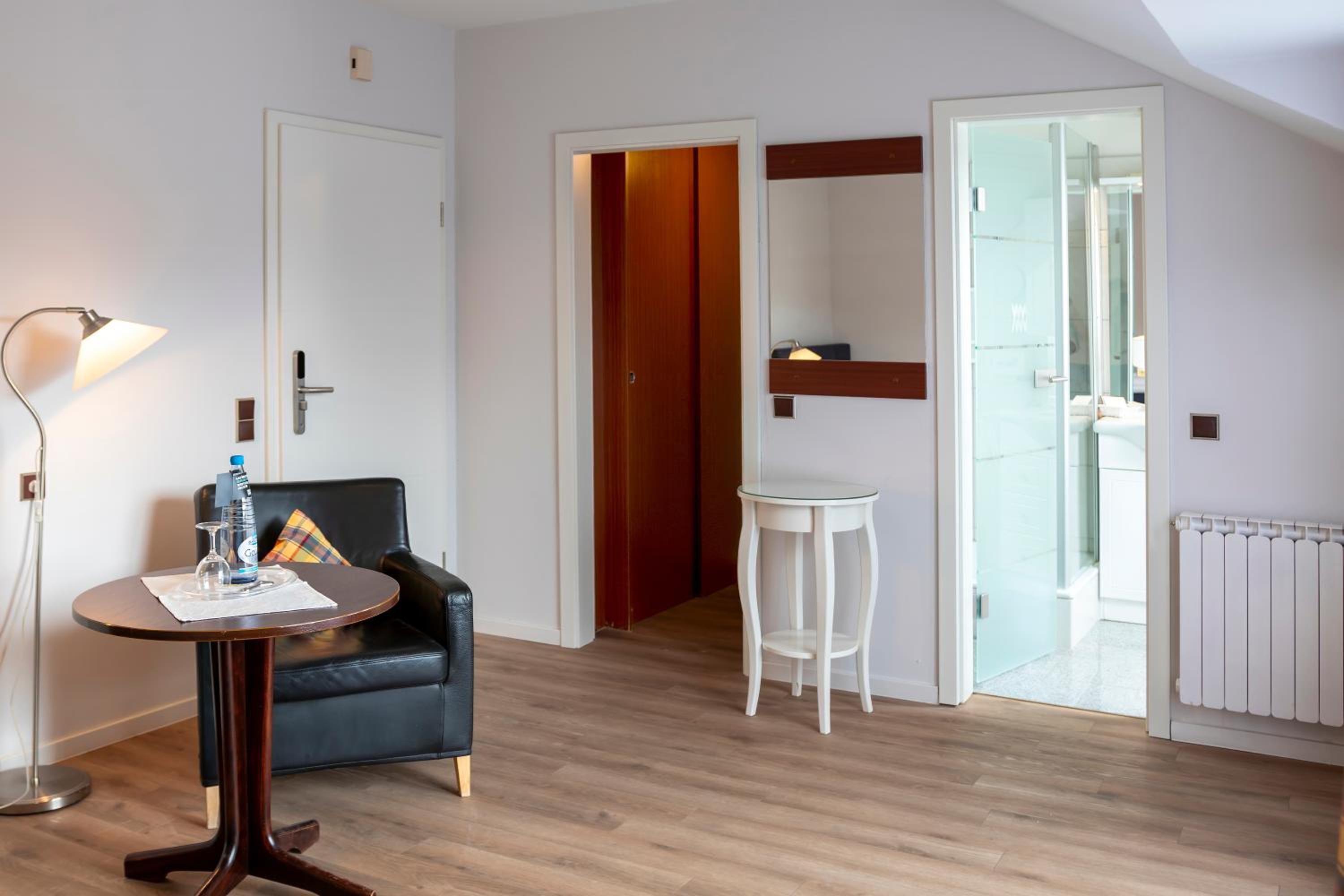 Single Room With Balcony photo 3