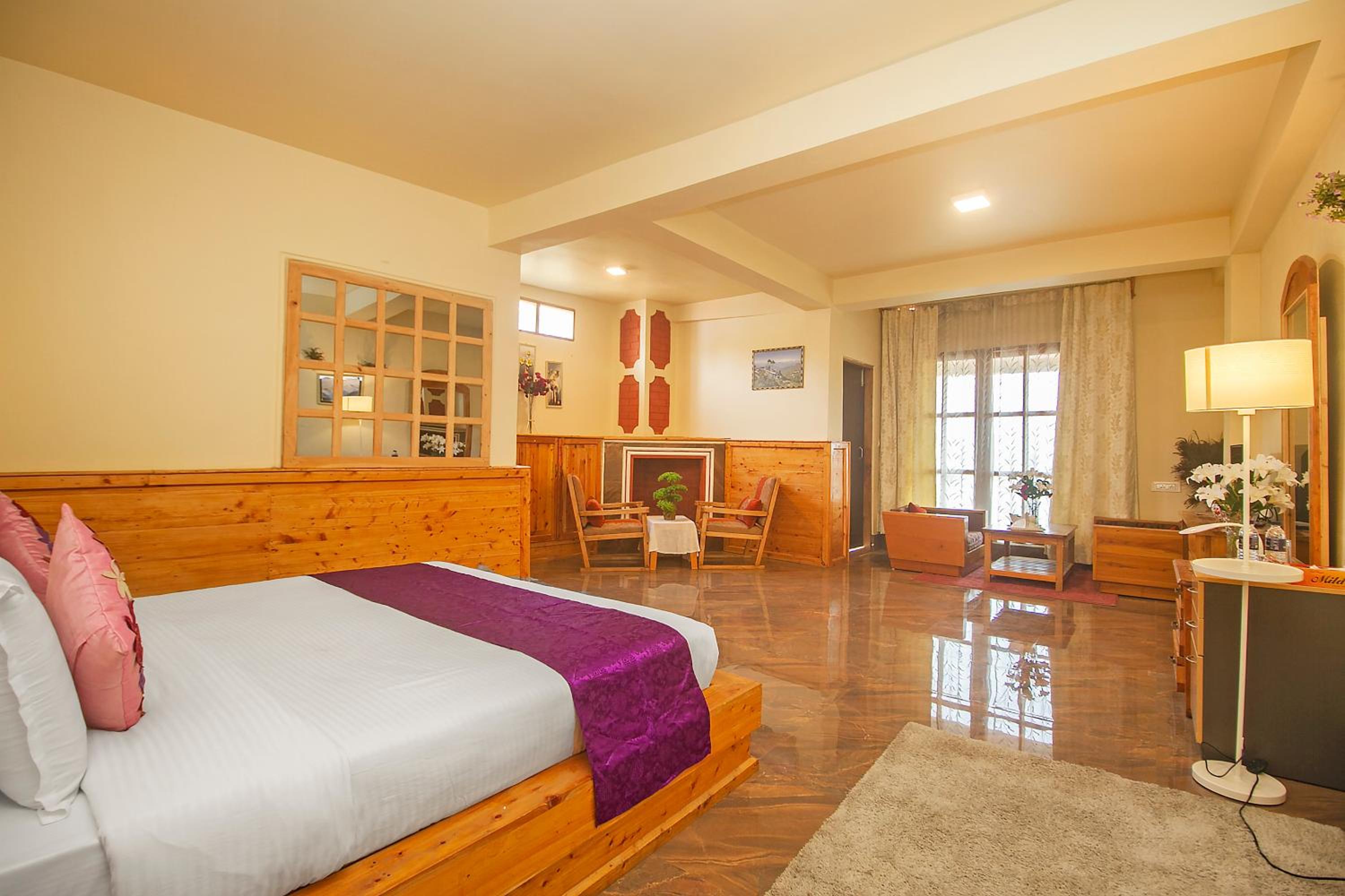 Suite with Balcony photo 3