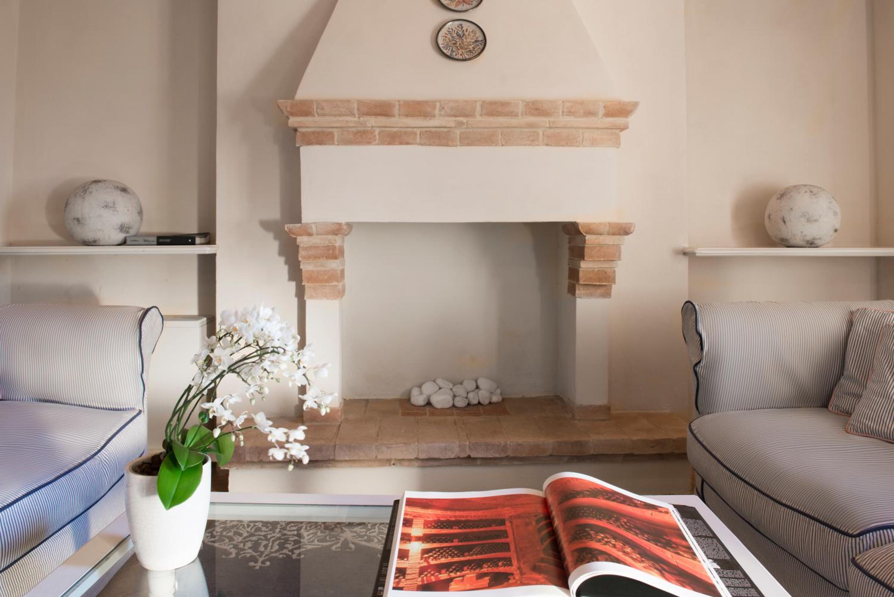 Suite with Terrace - Photo 8