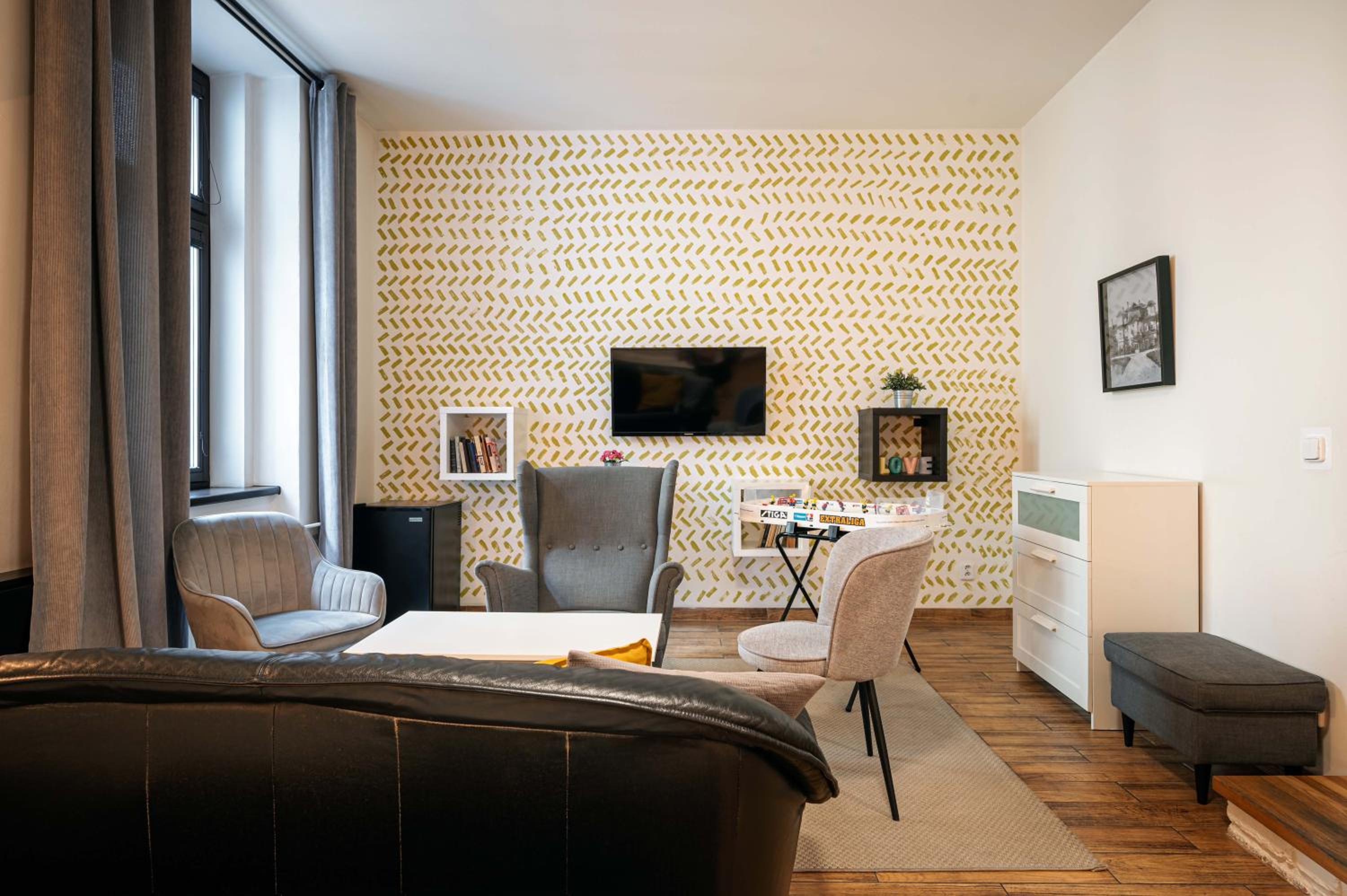 Superior Family Room