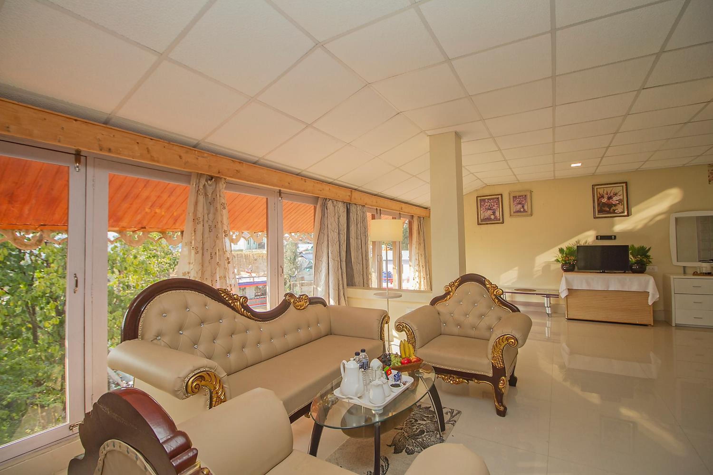 Presidential Suite photo 3