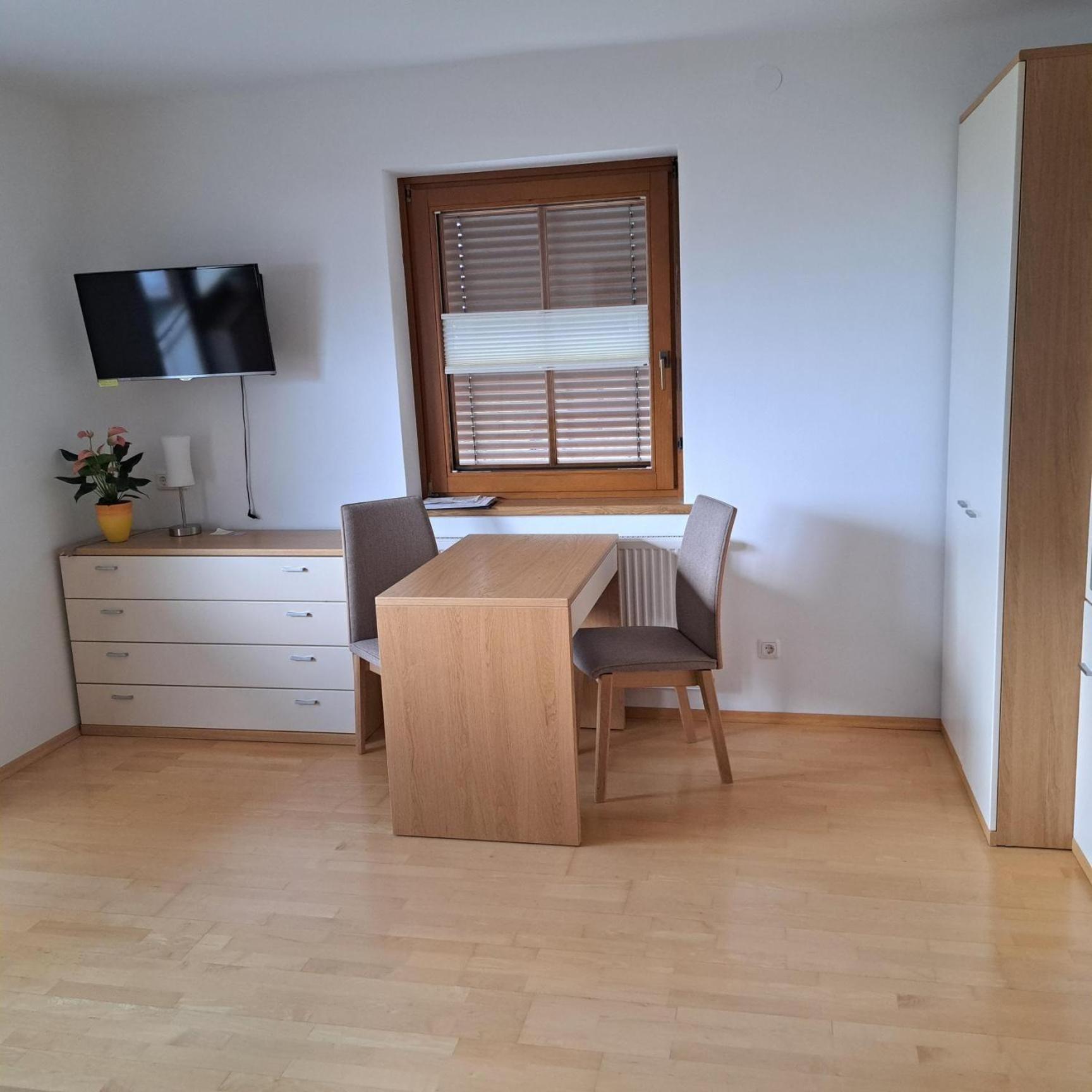 Two-Bedroom Apartment with Mountain View photo 1