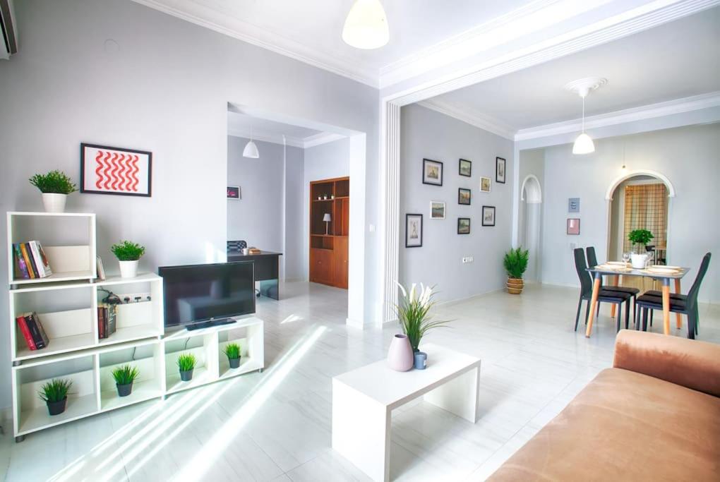 Three-Bedroom Superior Apartment