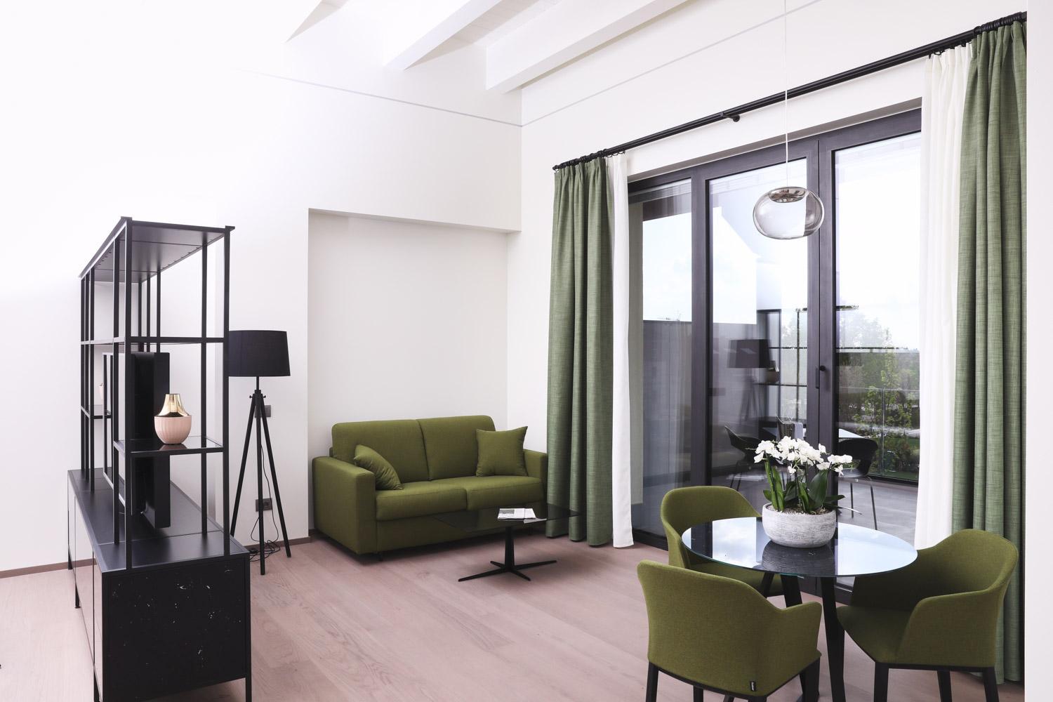 Suite with Spa Access photo 2