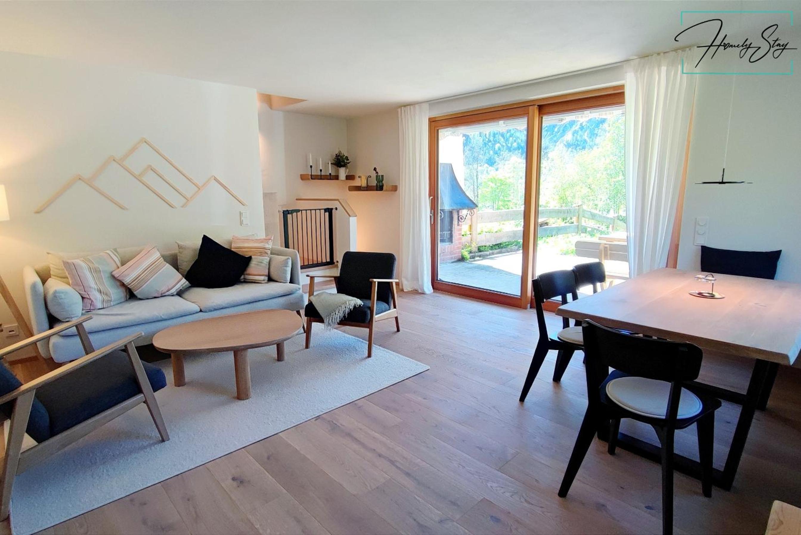 Three-Bedroom House photo 1