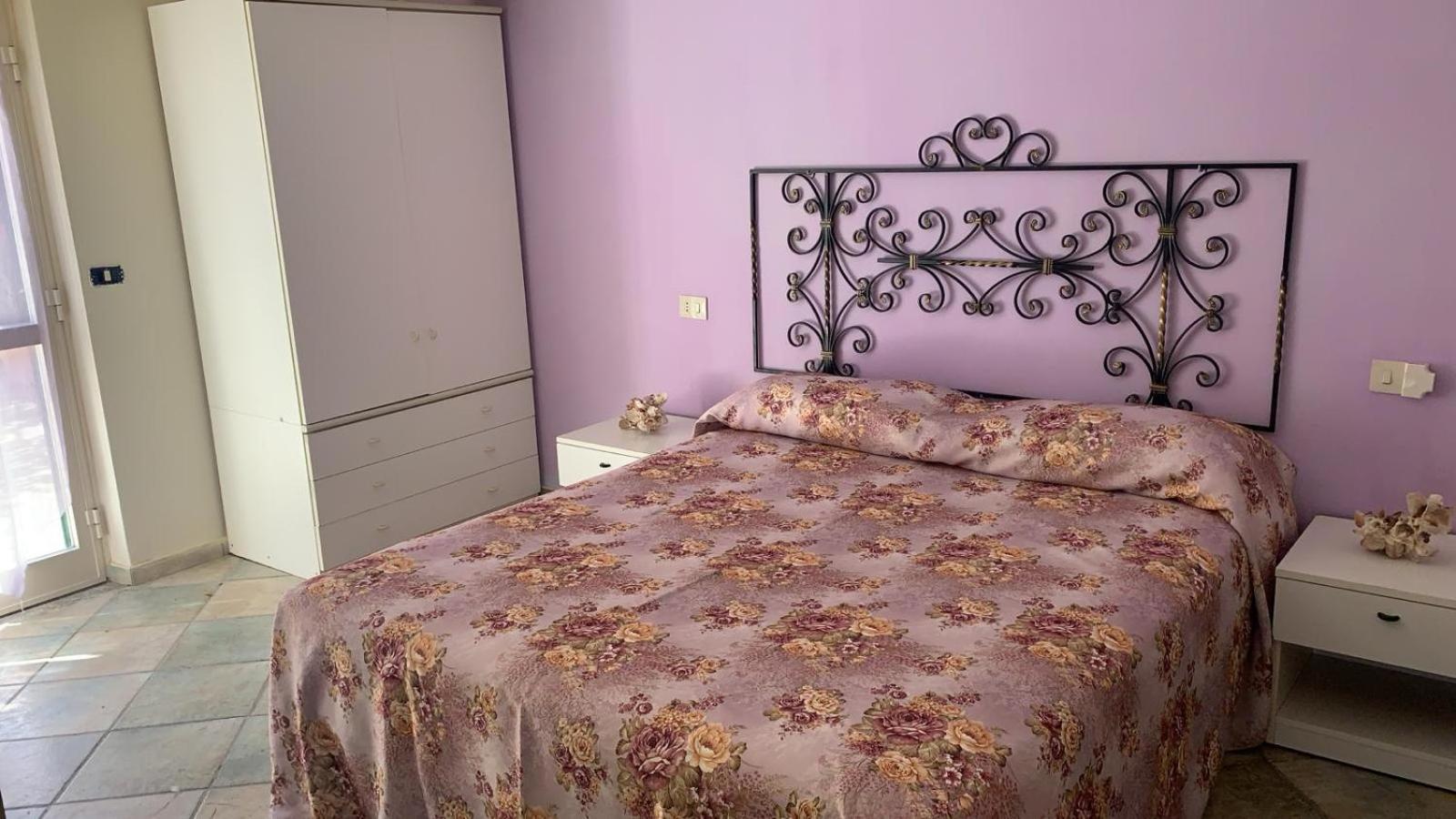 Standard Triple Room - Photo 10