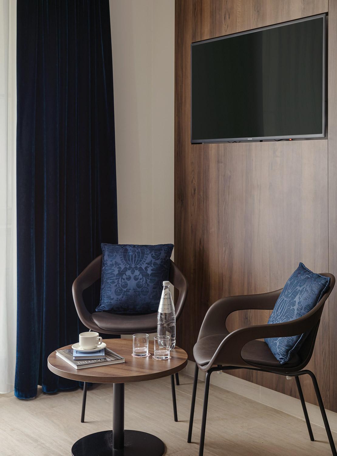 Deluxe Double or Twin Room - Photo 3