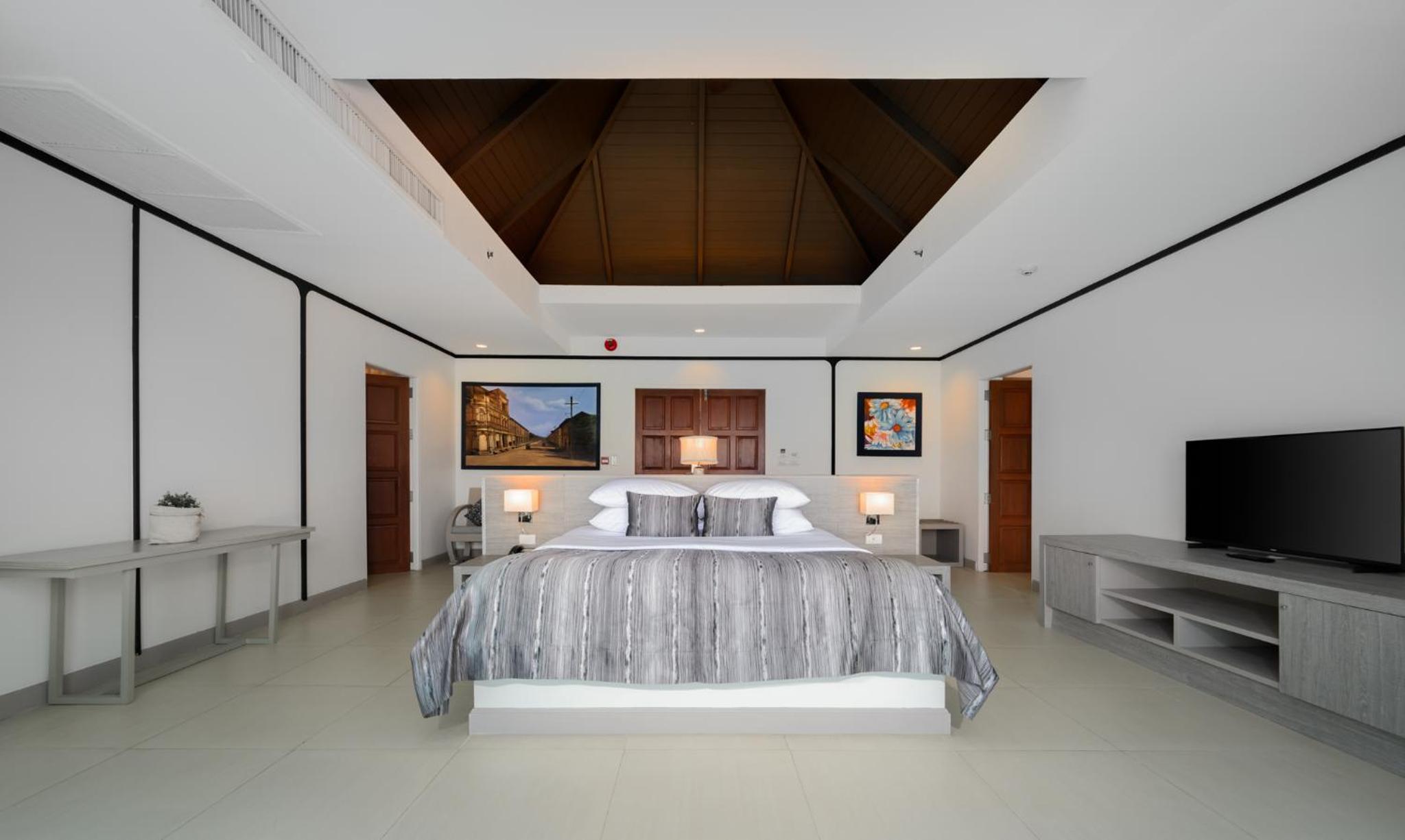 One-Bedroom Pool Villa - Photo 21