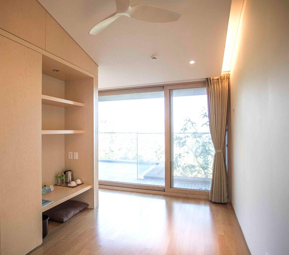 Forest Villa Suite - Free Access to Spa and Jjimjil (No pets allowed)