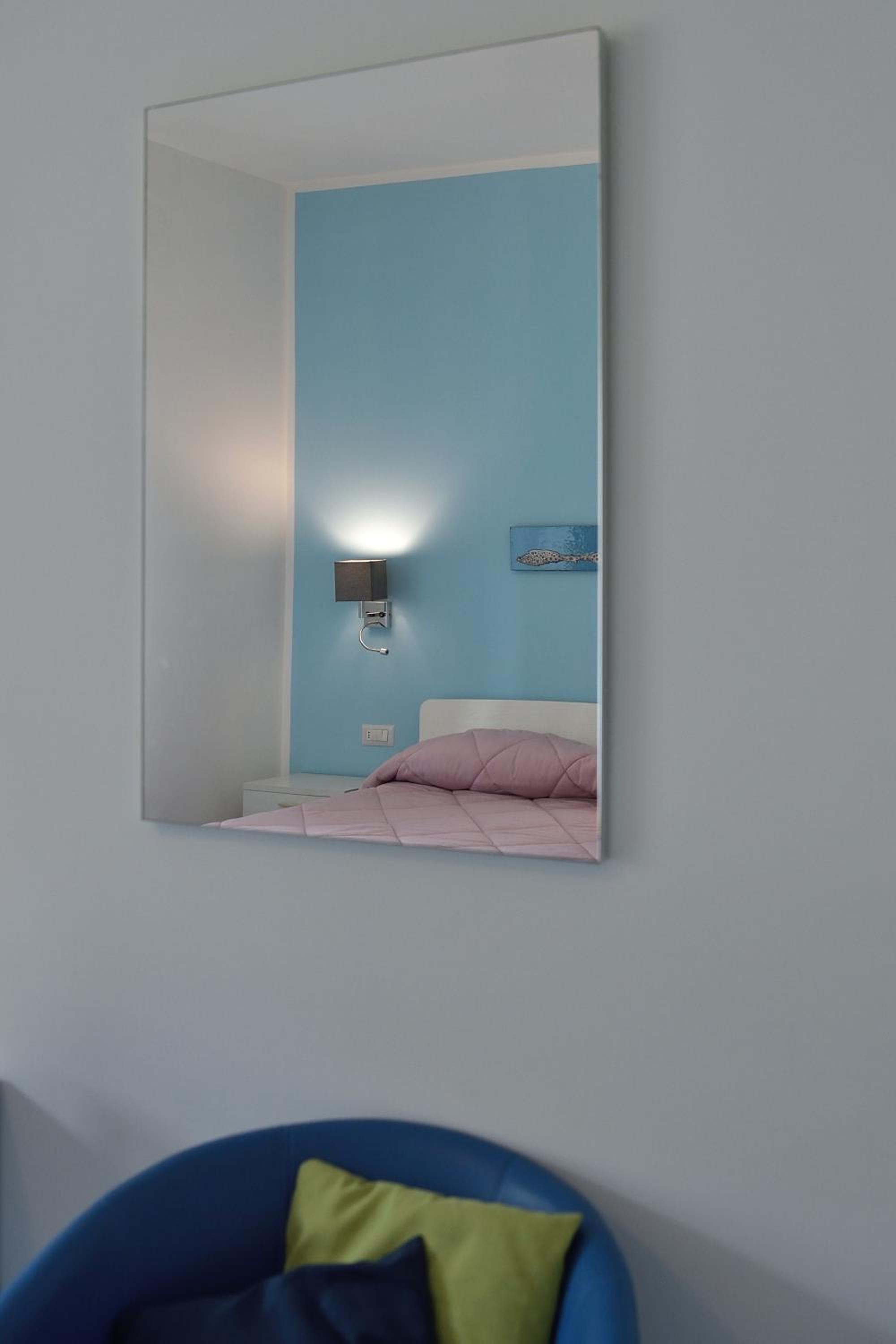 Double Room - Photo 5
