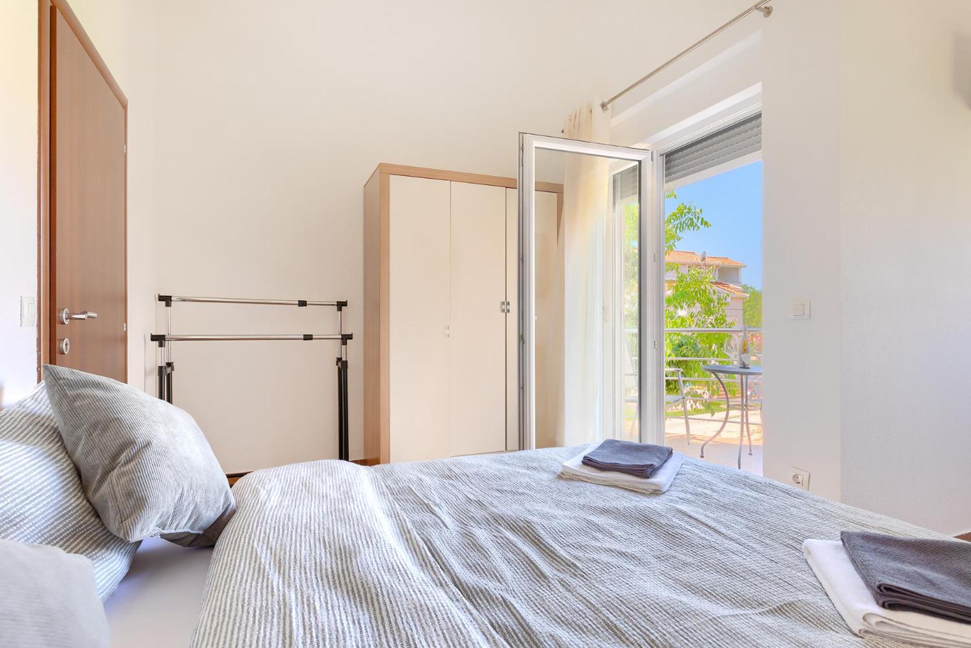 Three-Bedroom Villa photo 2