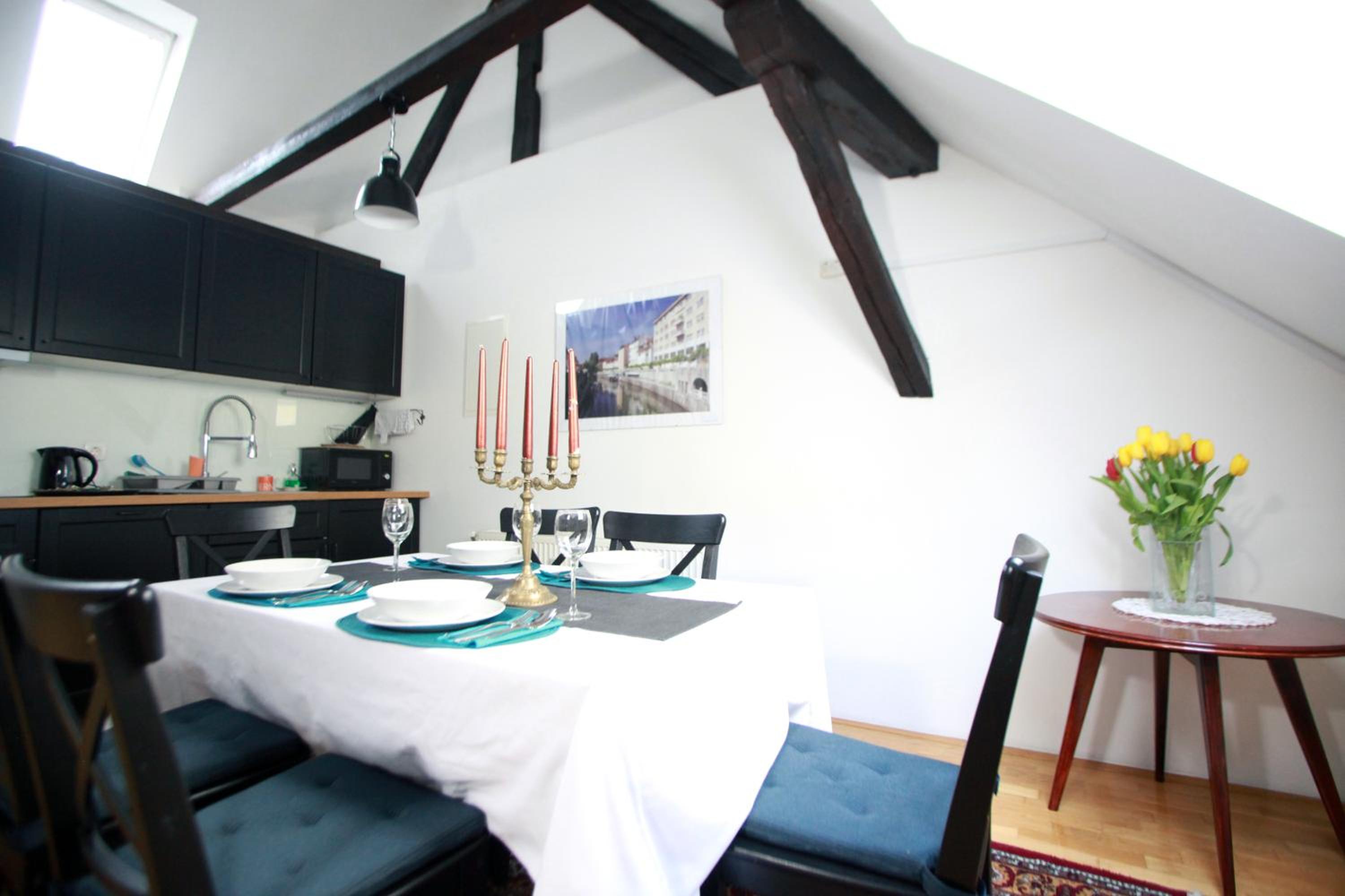 Loft - Photo 19