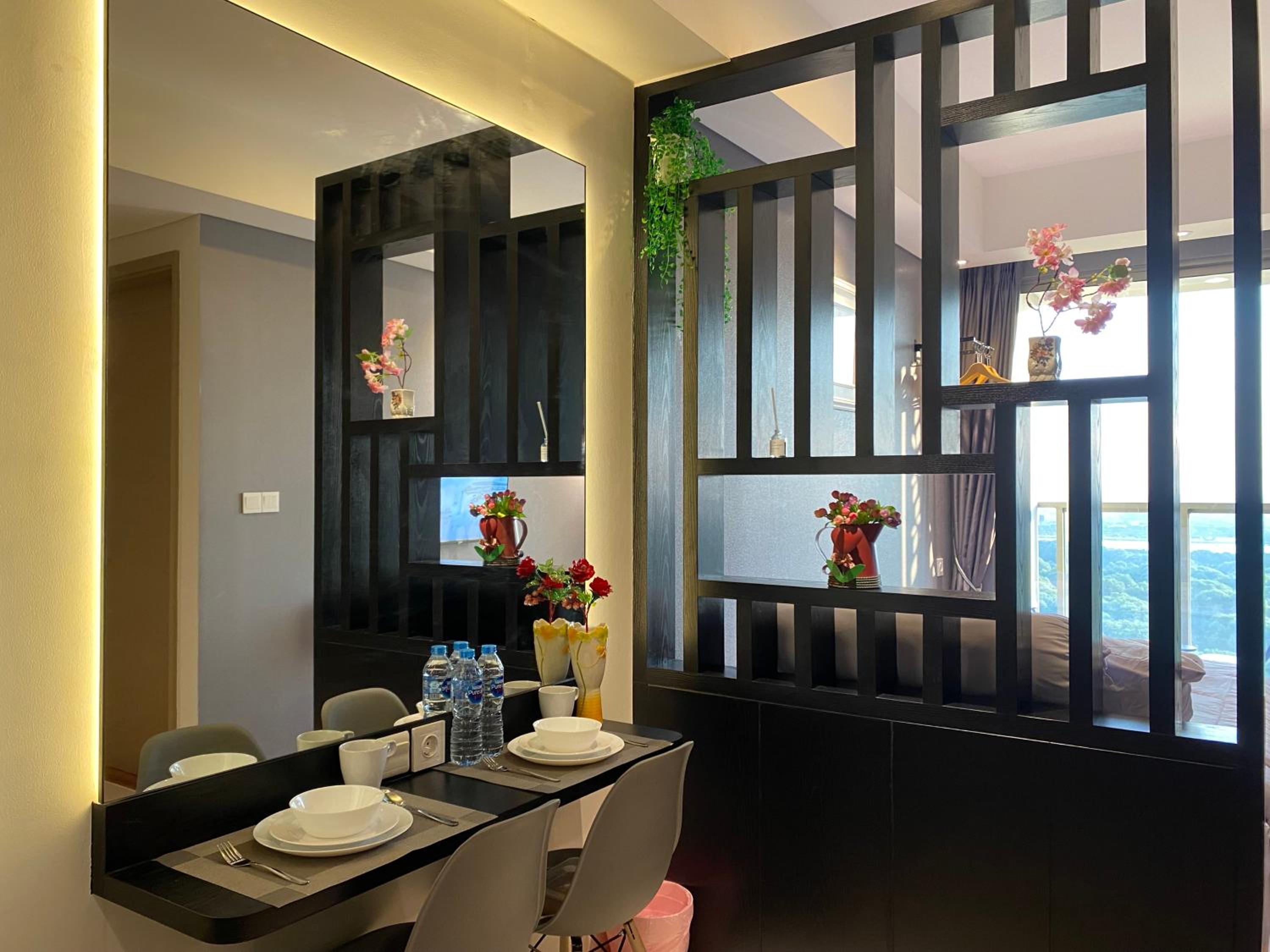 Two-Bedroom Apartment with Water View - Photo 23