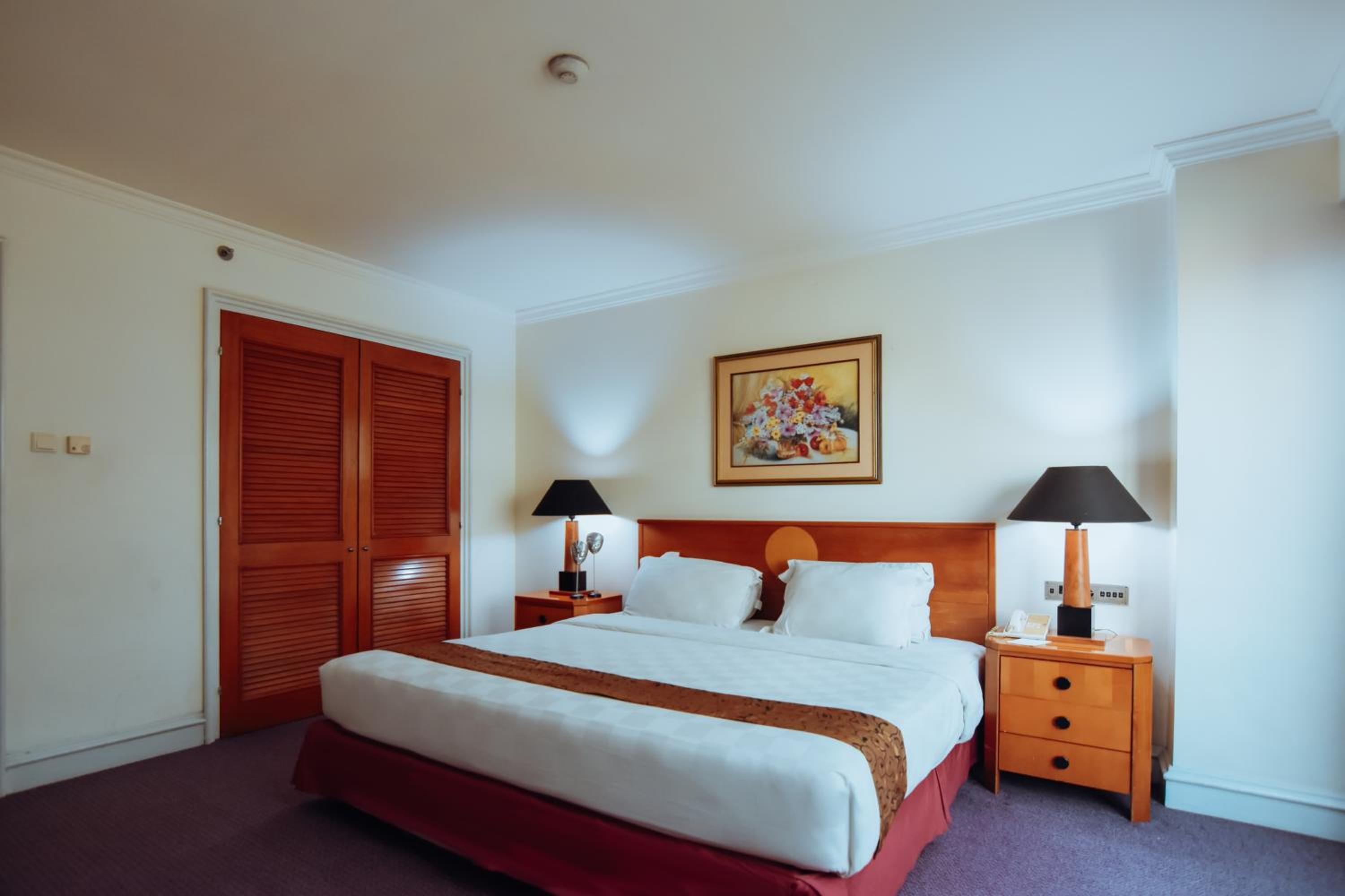 Double Room - Photo 6