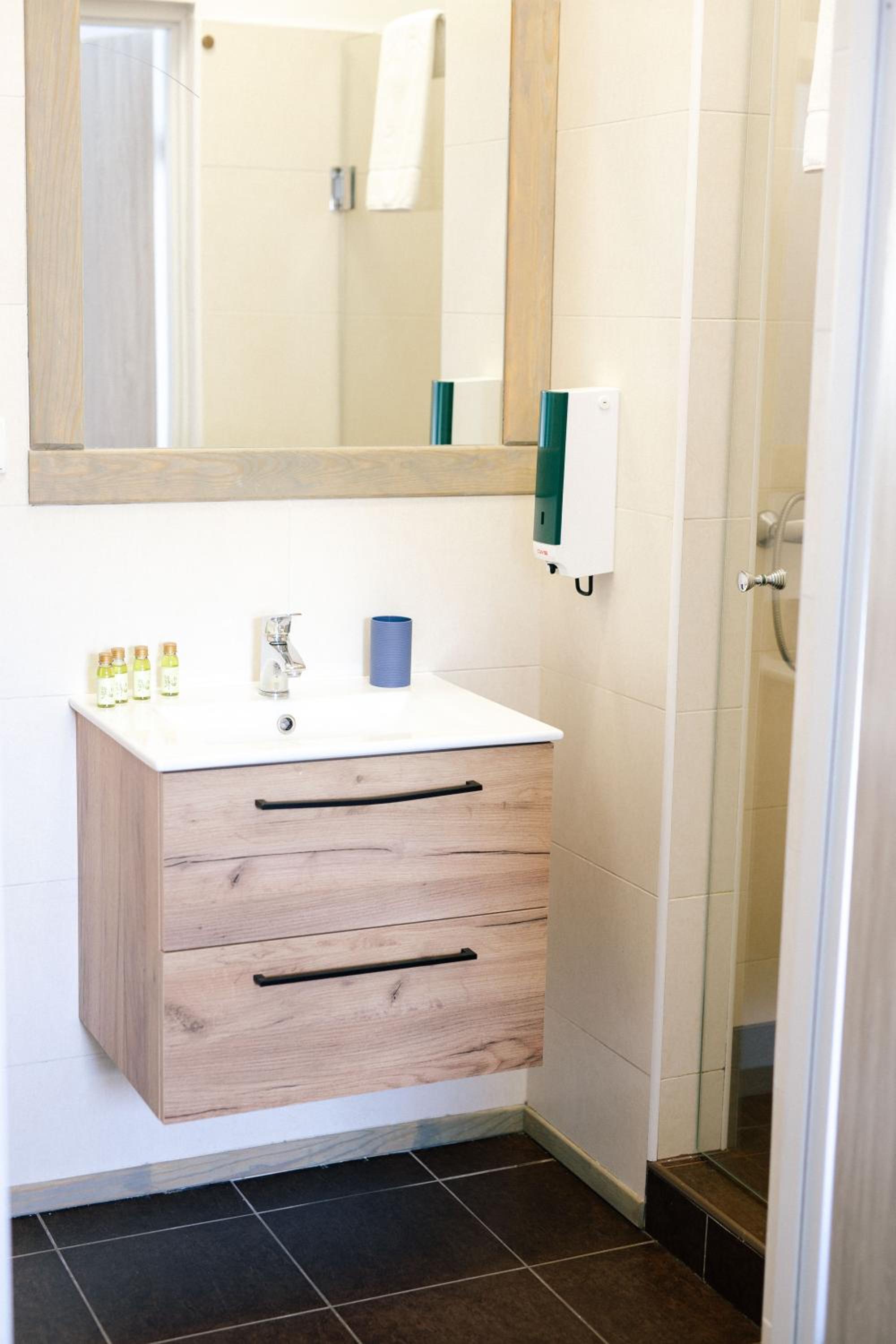 Family Suite - Photo 8