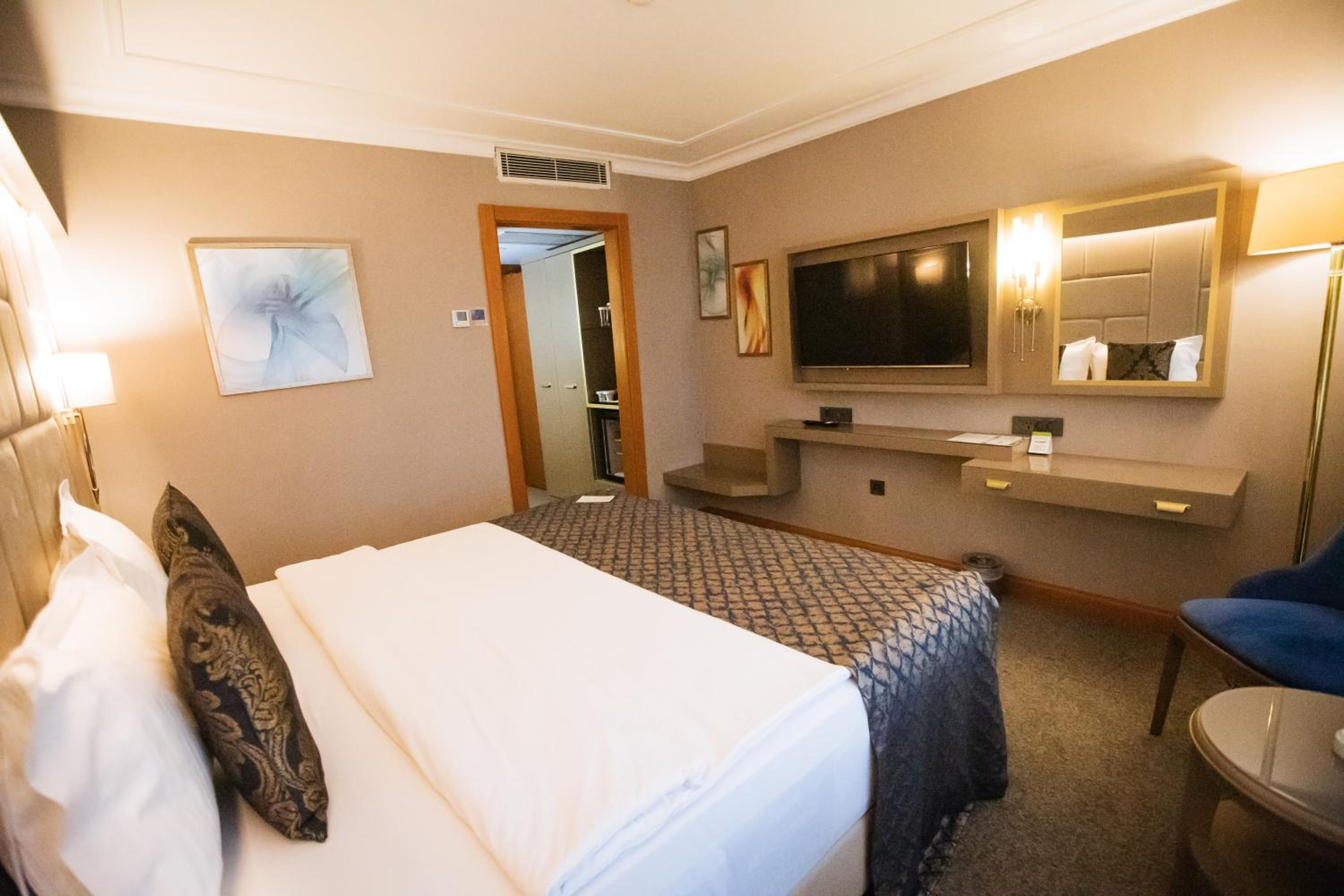 Double Room photo 2