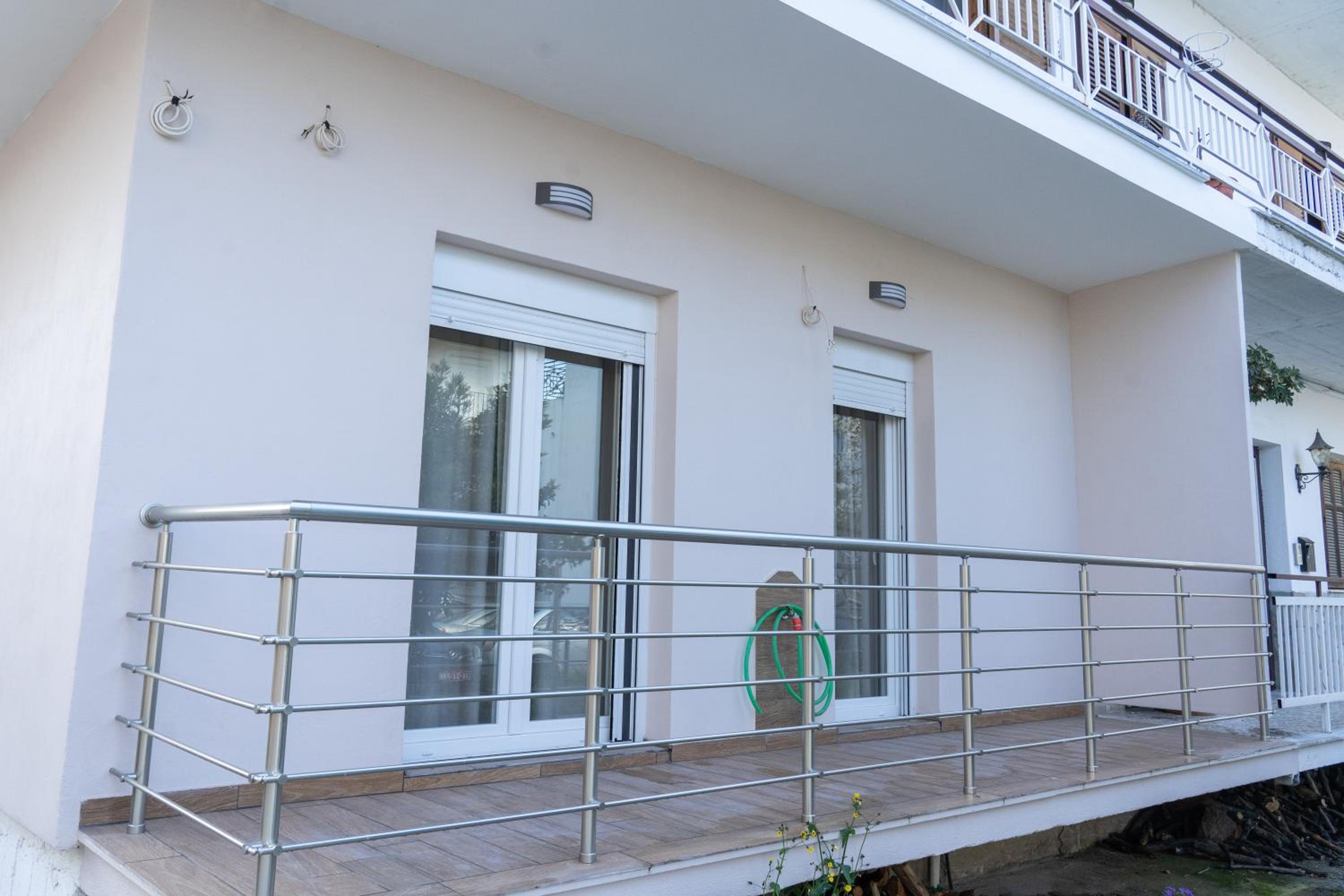 Two-Bedroom Apartment with Terrace photo 2
