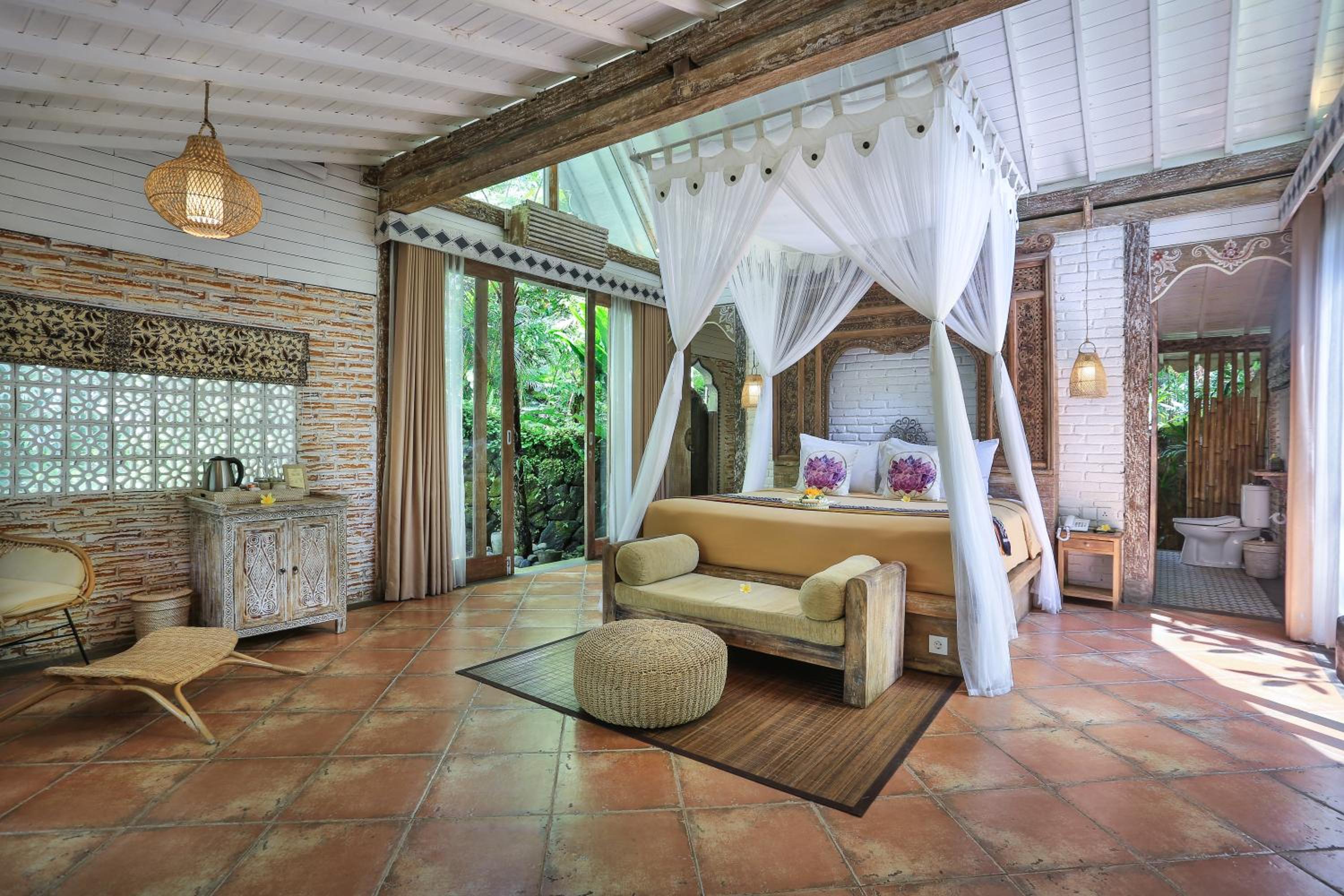 One-Bedroom Jungle Villa with Welcome Massage  - Photo 10