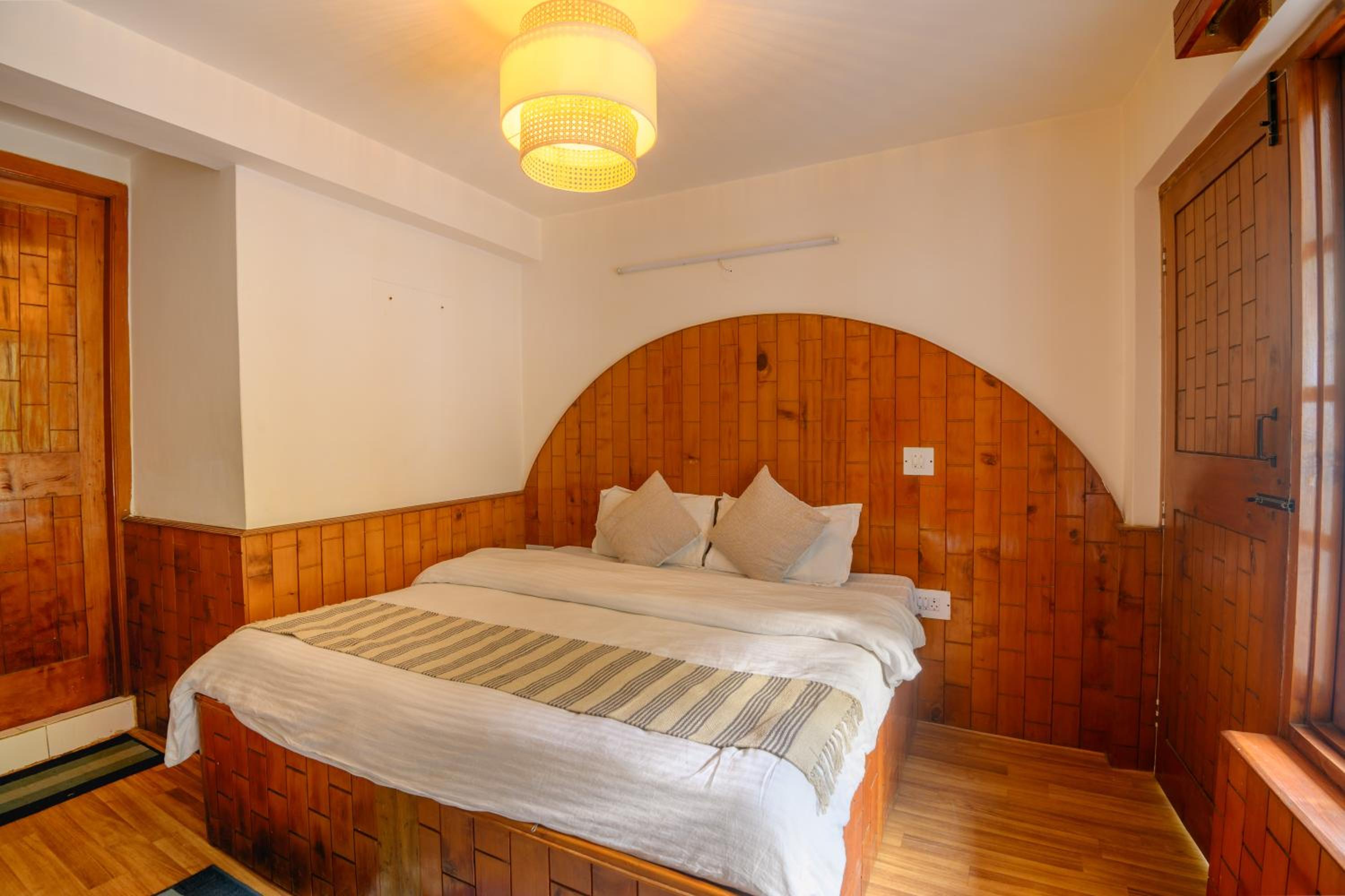 Deluxe Double Room - Photo 1