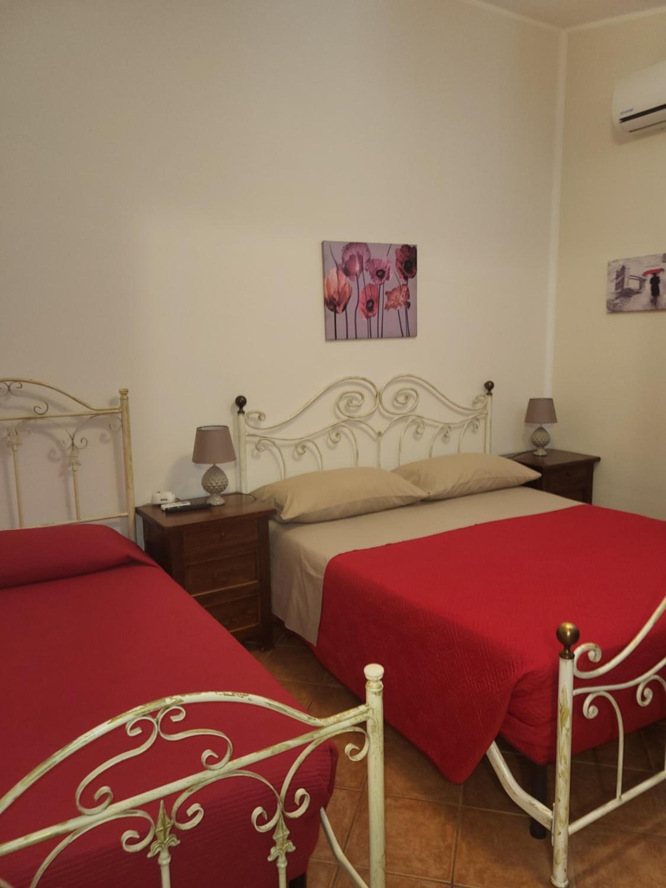 Triple Room With Private Bathroom photo 2