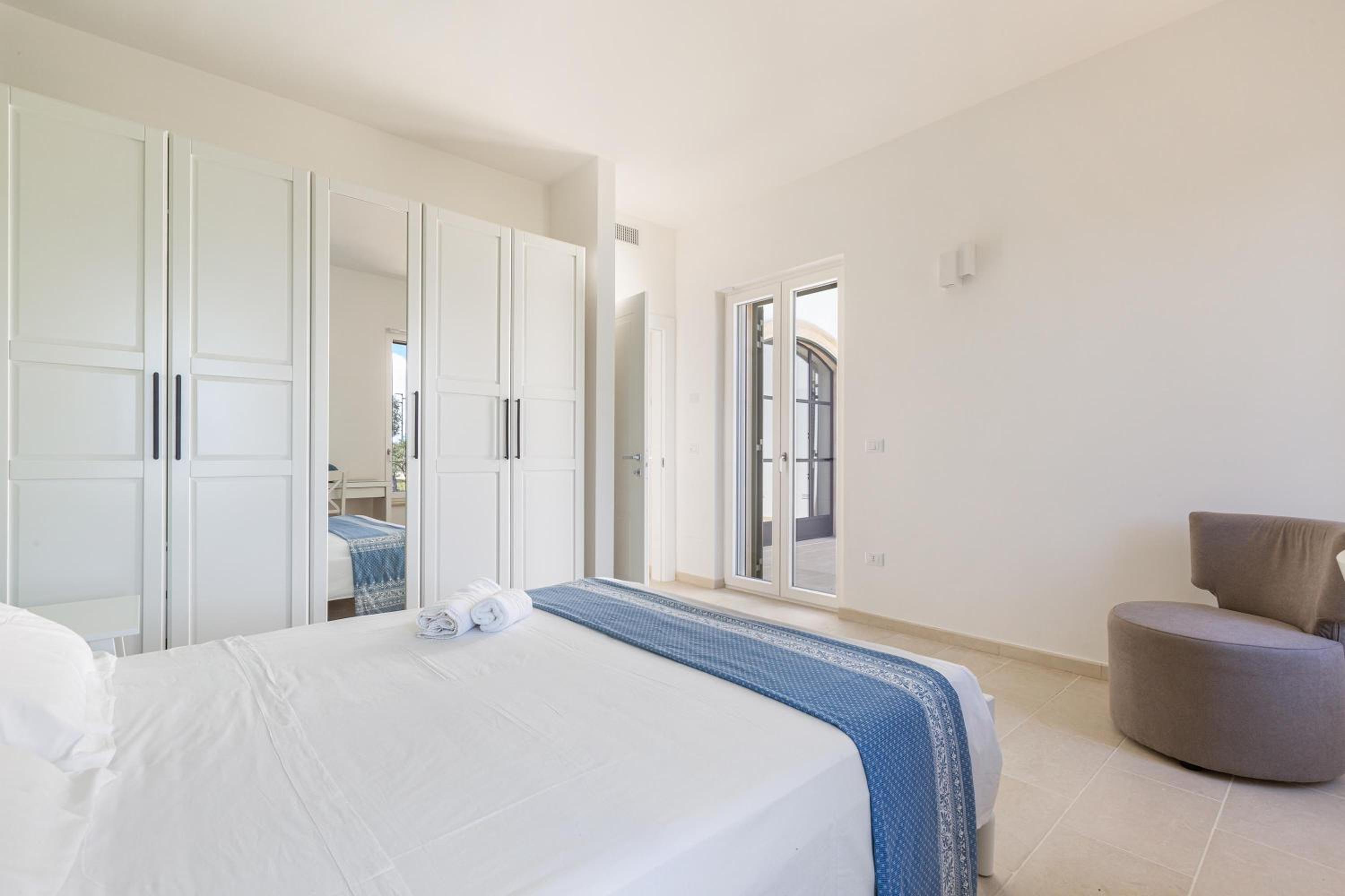 Villa photo 1
