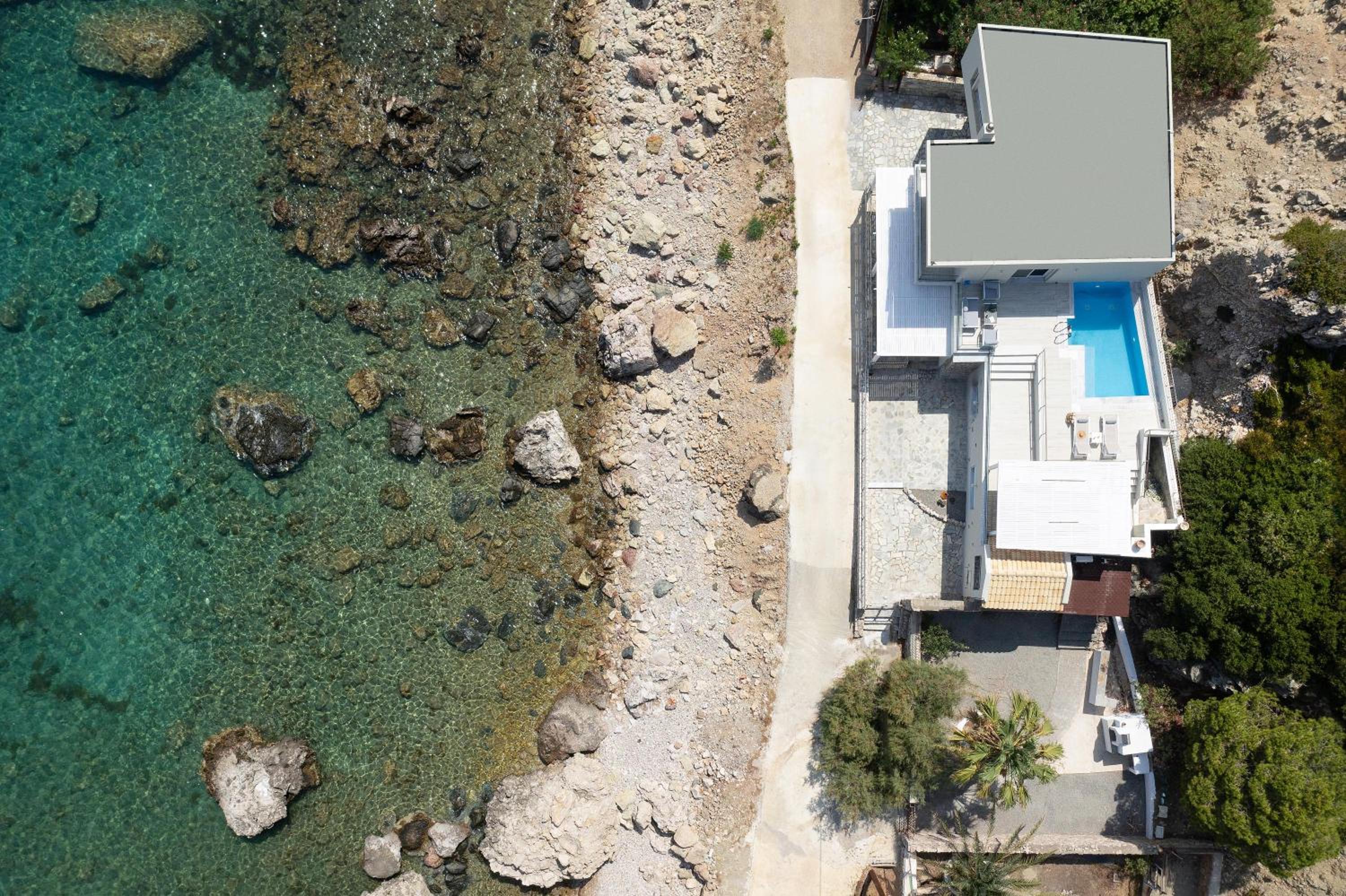 Villa photo 3