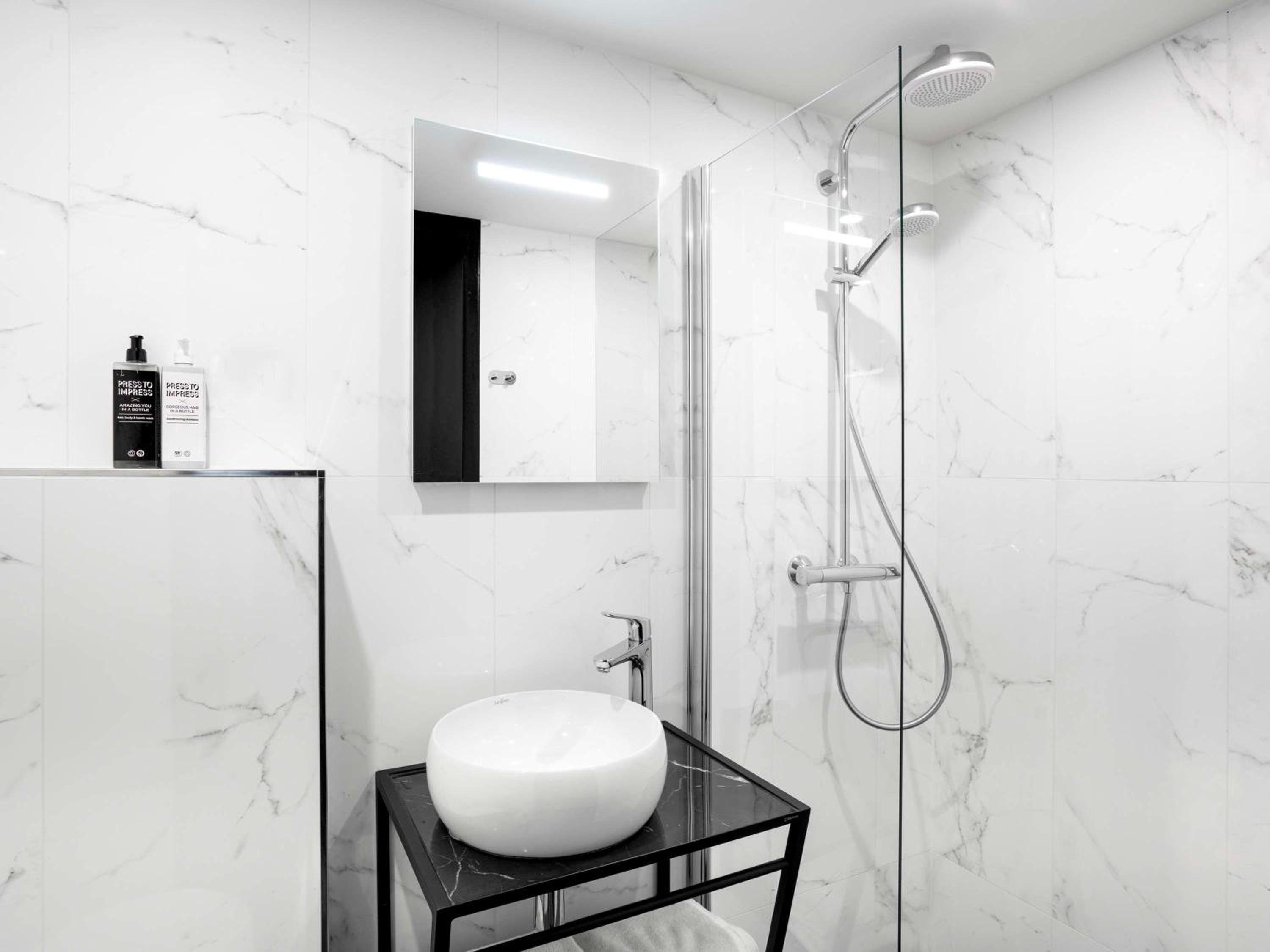 Souterrain Twin Room