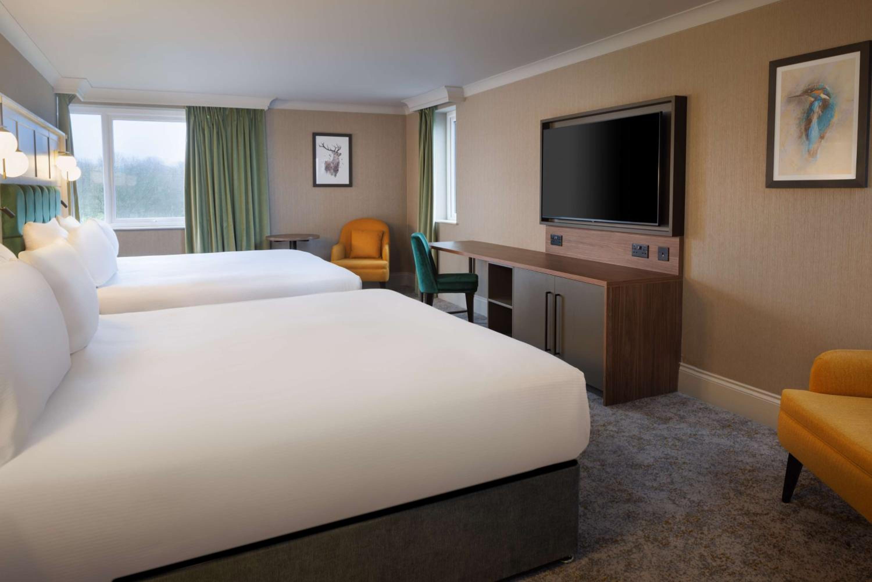 King Room with Two King Beds - Photo 3