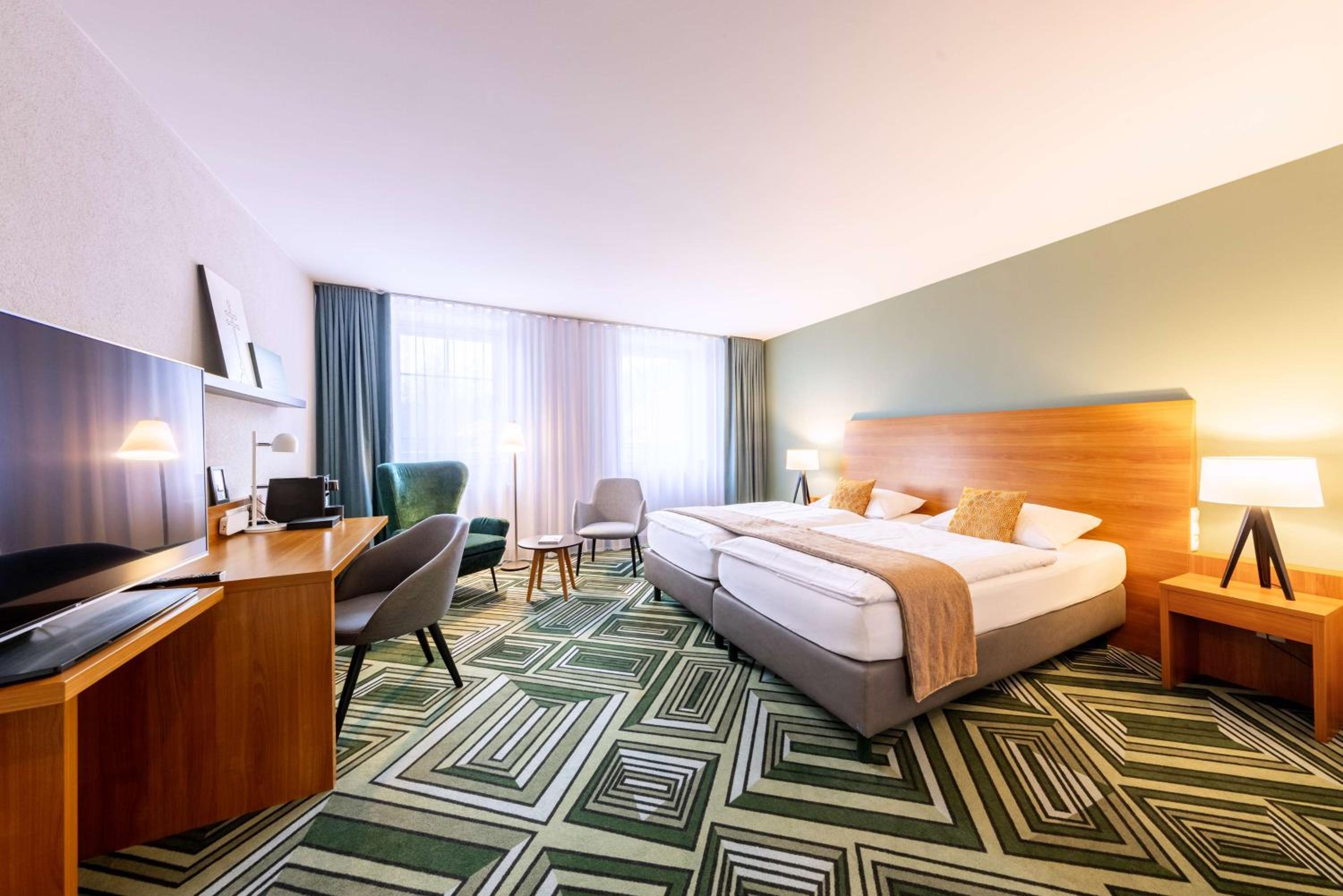 Comfort Double Room Maximilian+ with Balcony