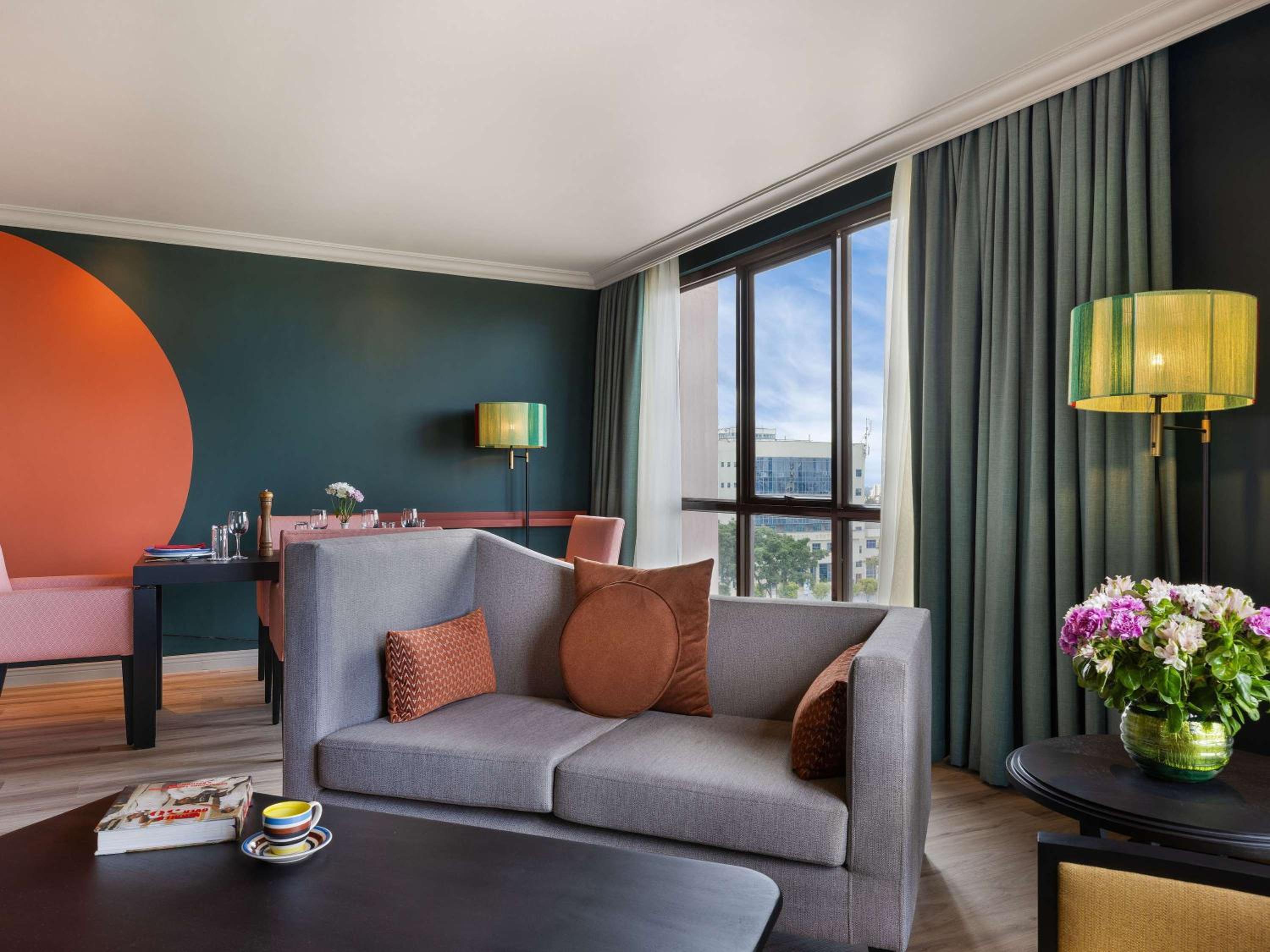 Executive Suite One King - Photo 1