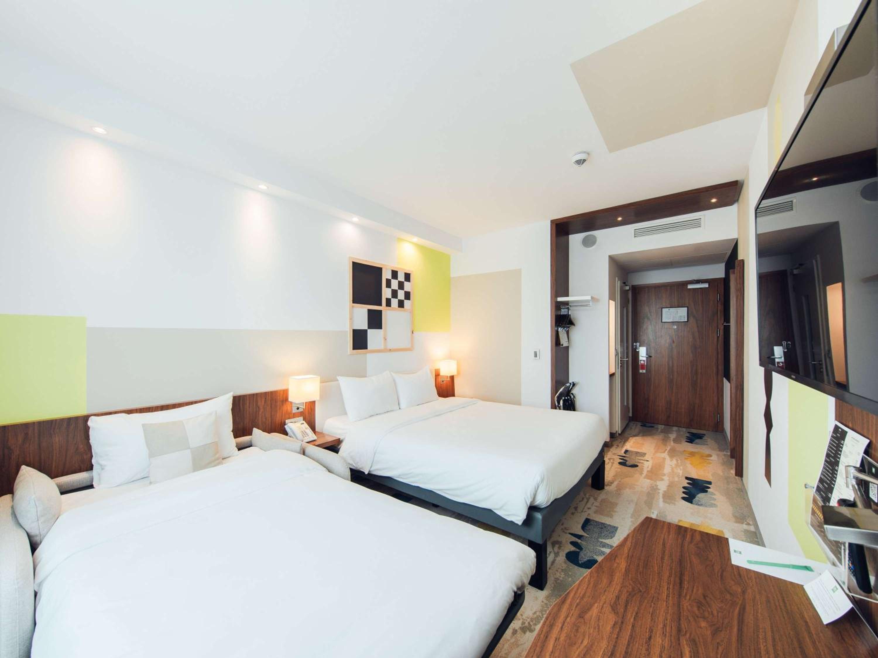 Standard Twin Room