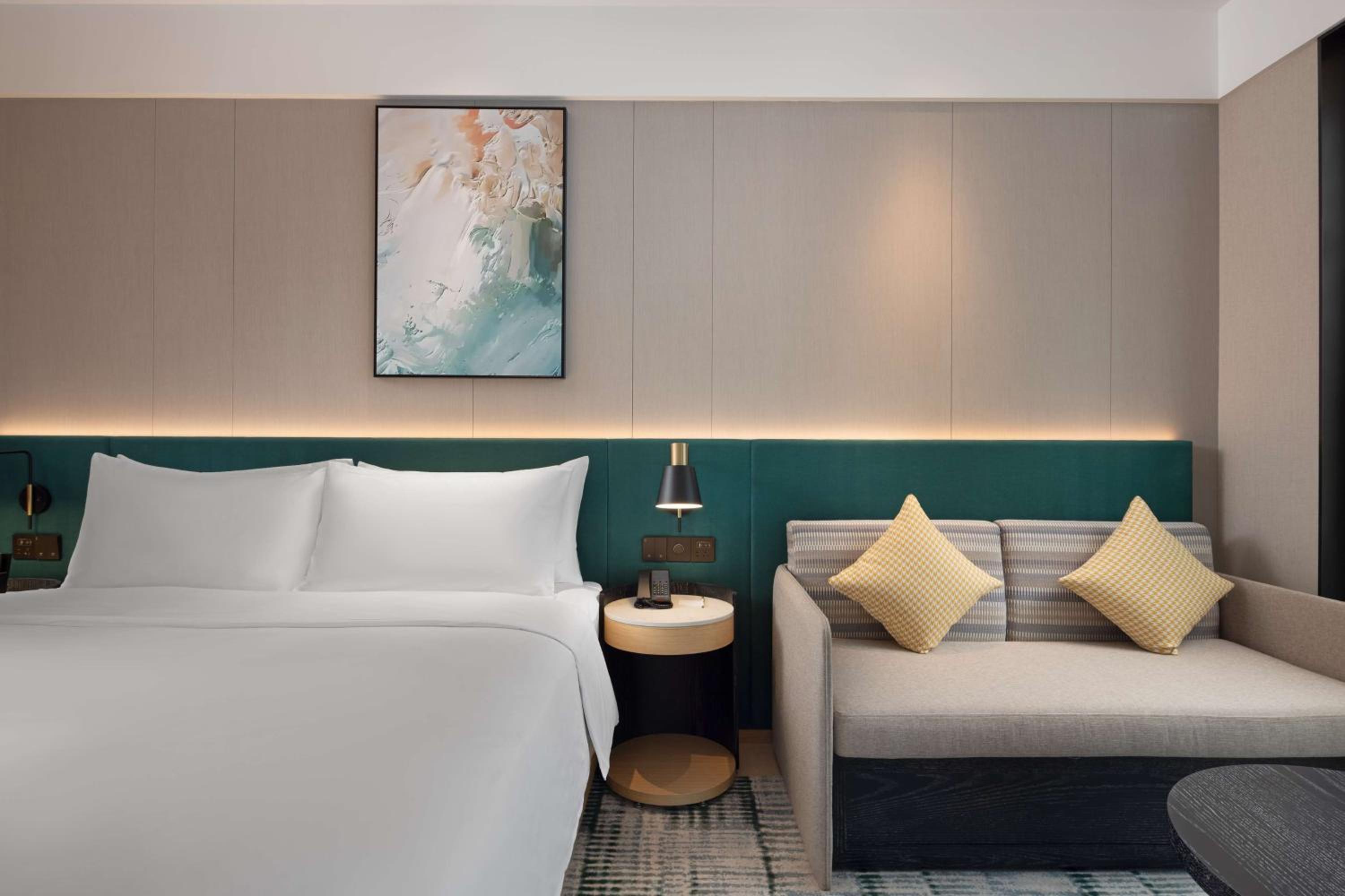 Premium King Room