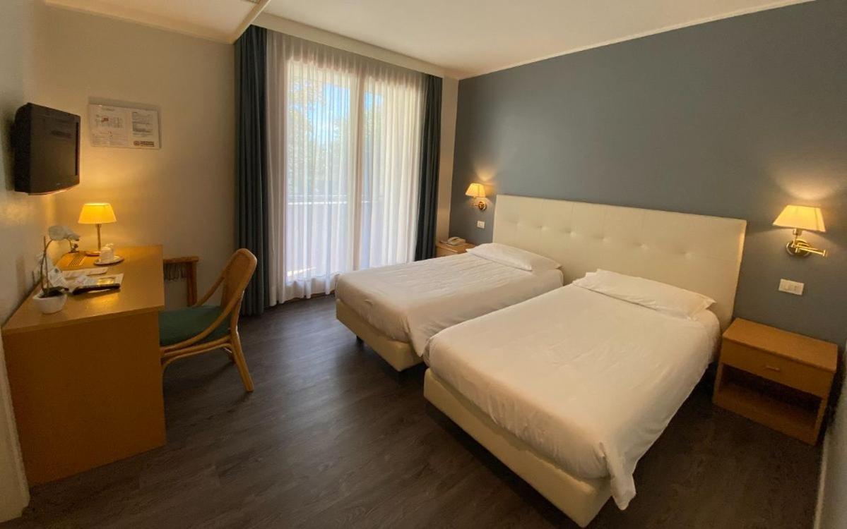Twin Room with Balcony