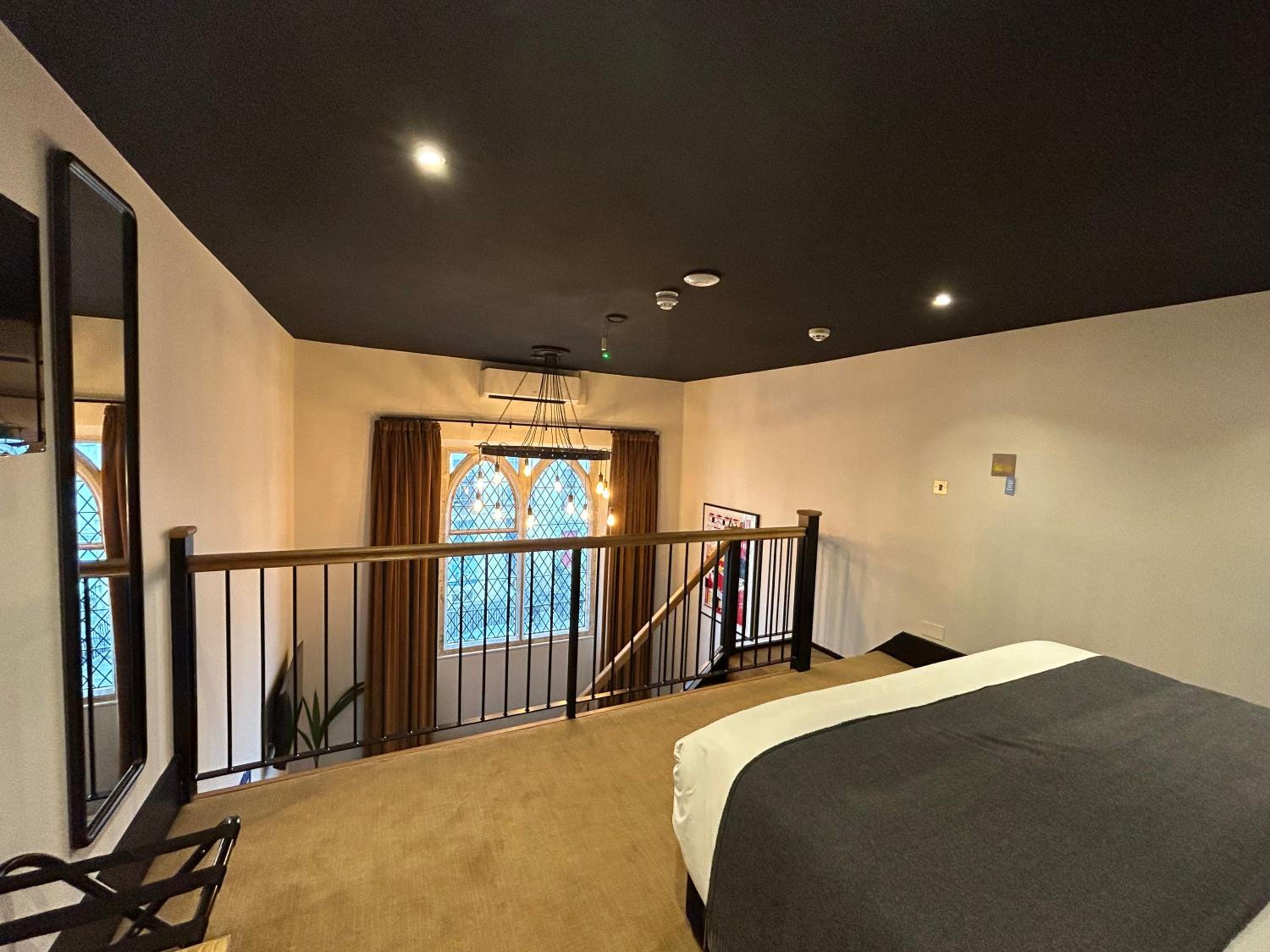Deluxe Double Room - Photo 12