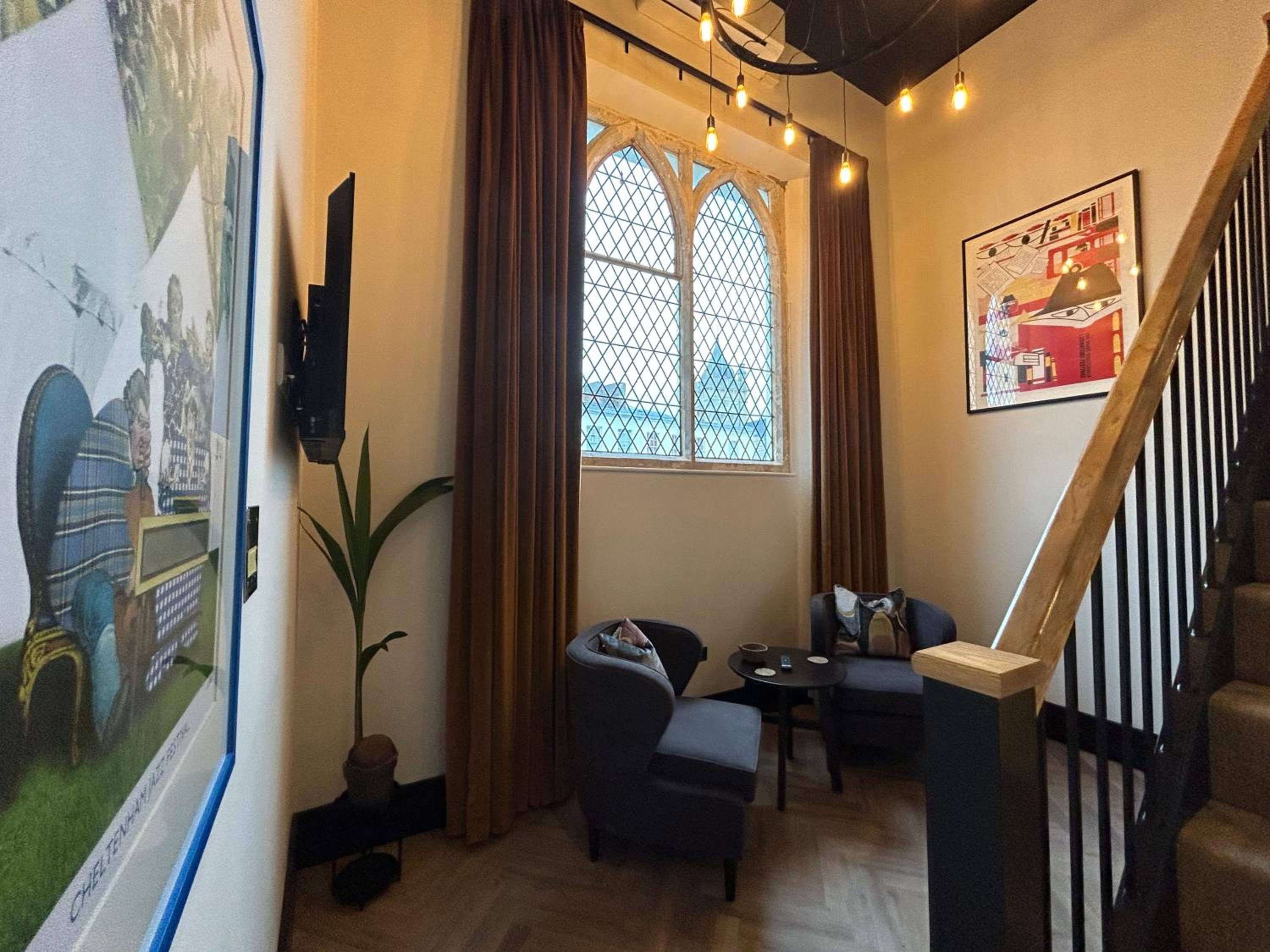 Deluxe Double Room - Photo 21