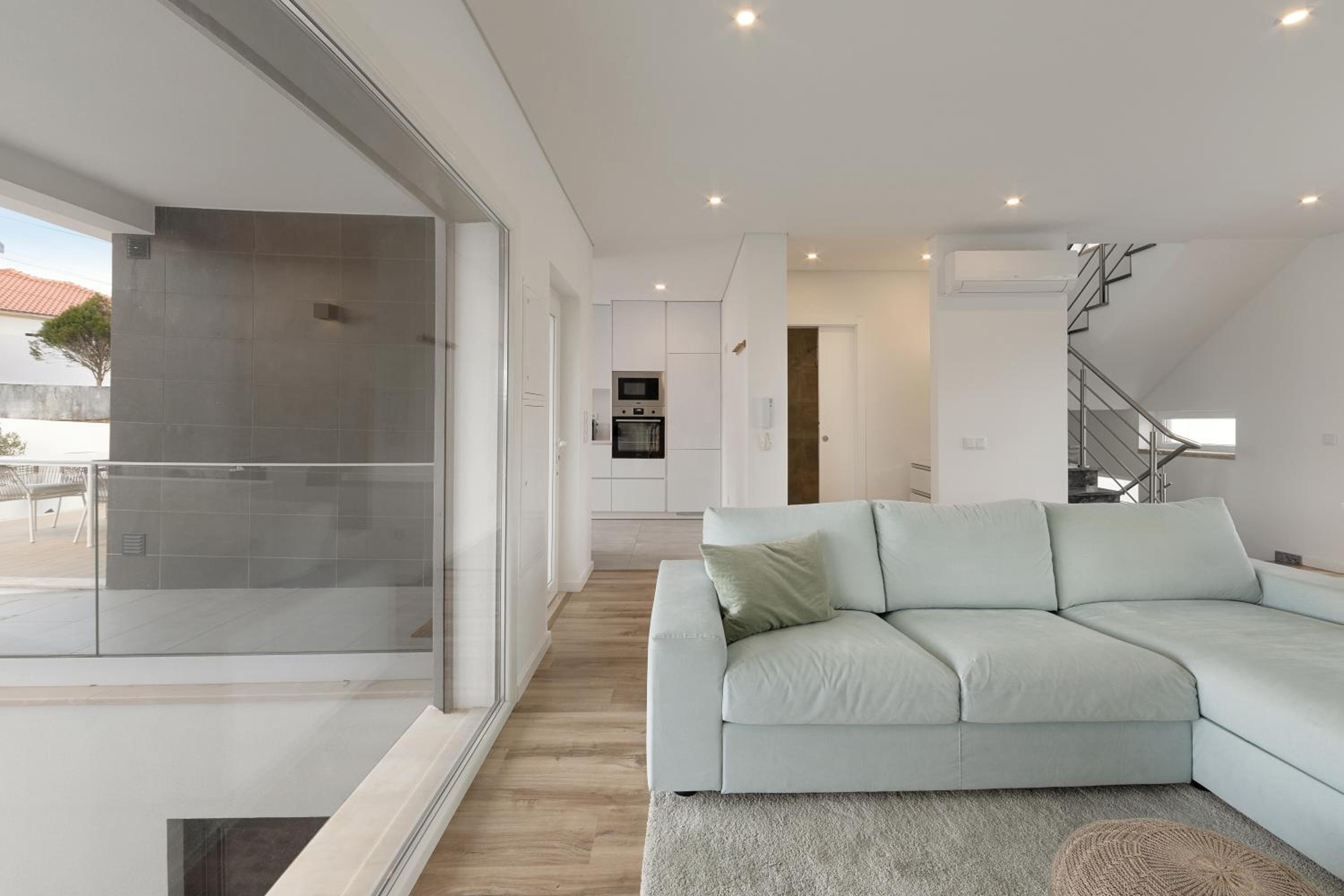 Three-Bedroom House photo 3