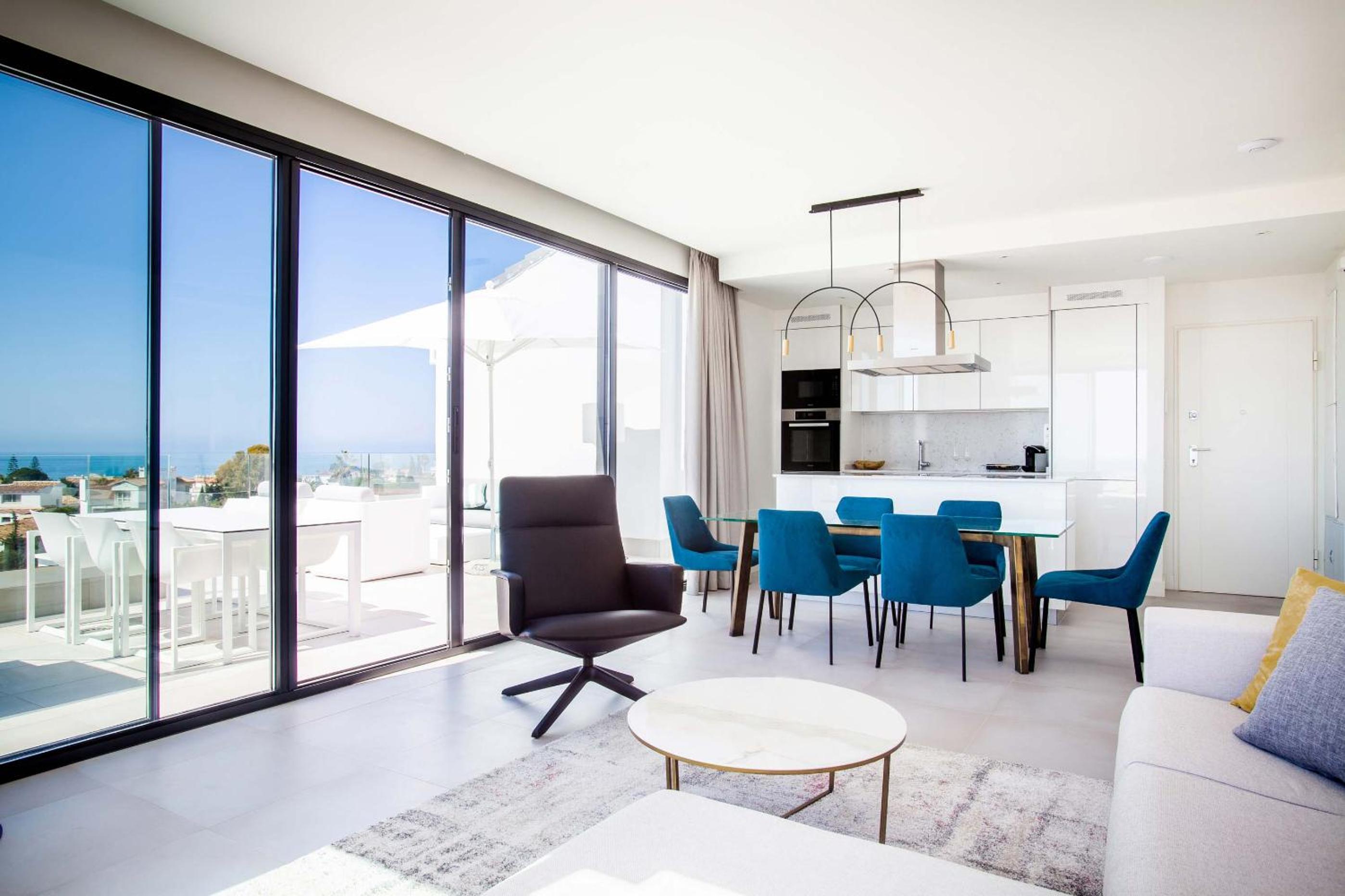 Apartamento de Dos Habitaciones con Piscina Privada