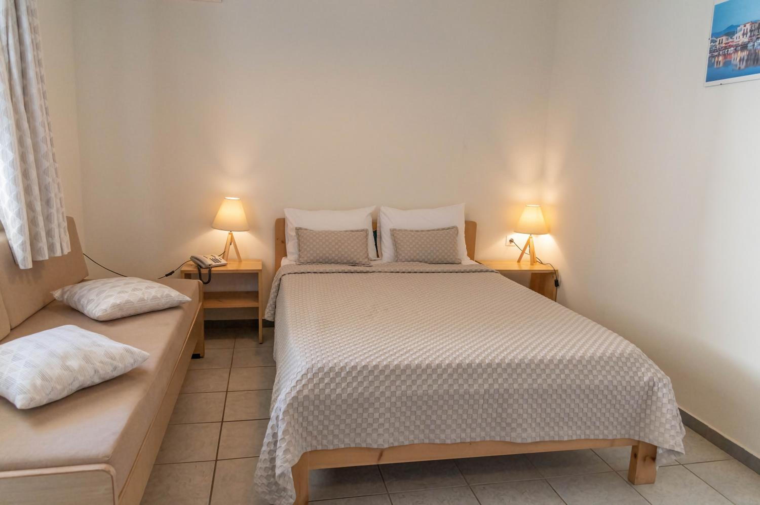 Classic Quadruple Room