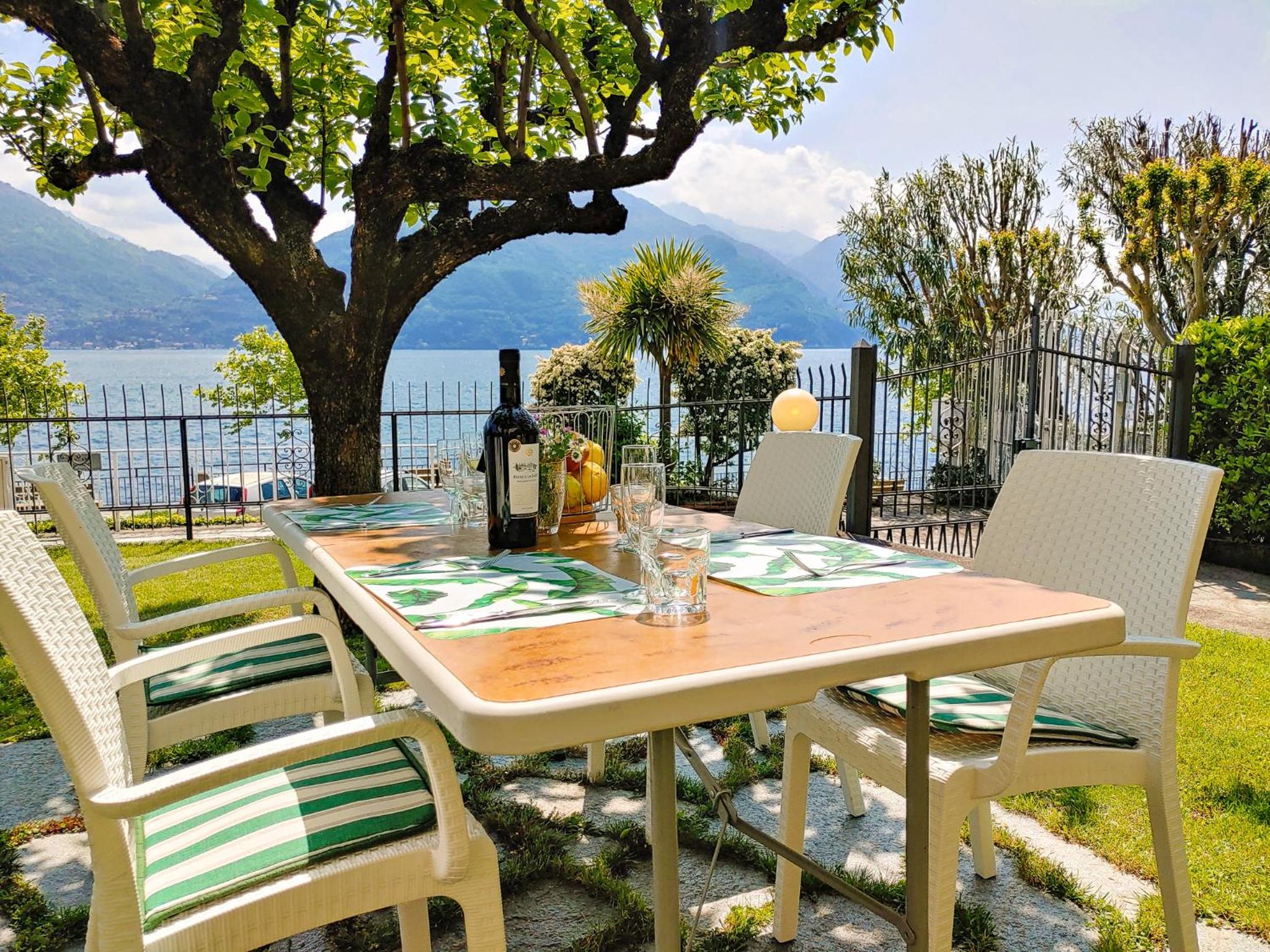 Apartment with Lake View photo 2
