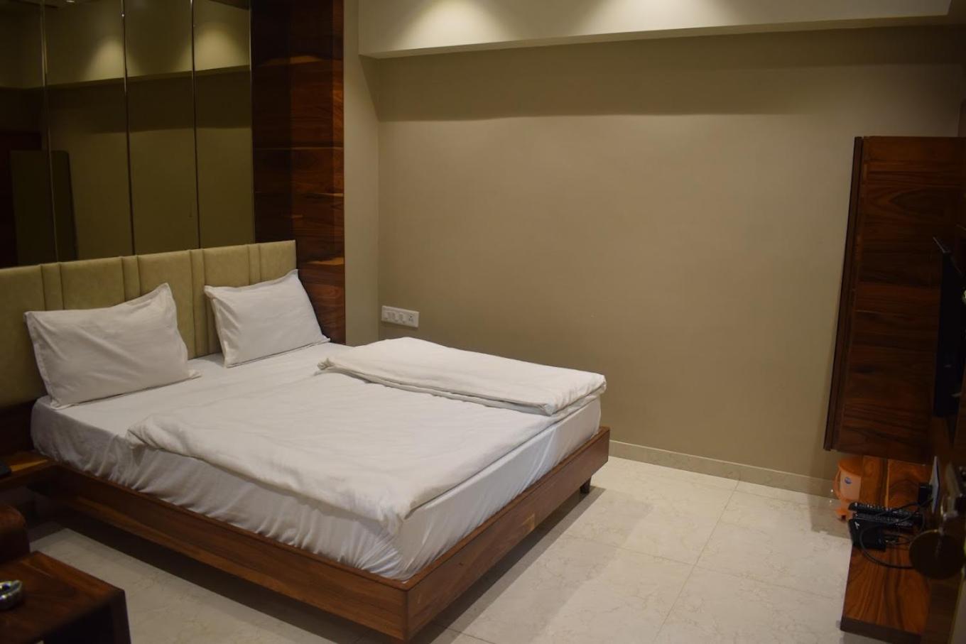 Standard Double Room photo 2
