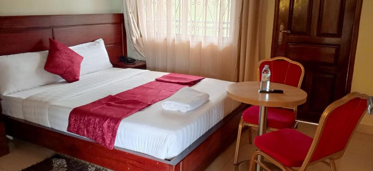 Budget Single Room photo 3