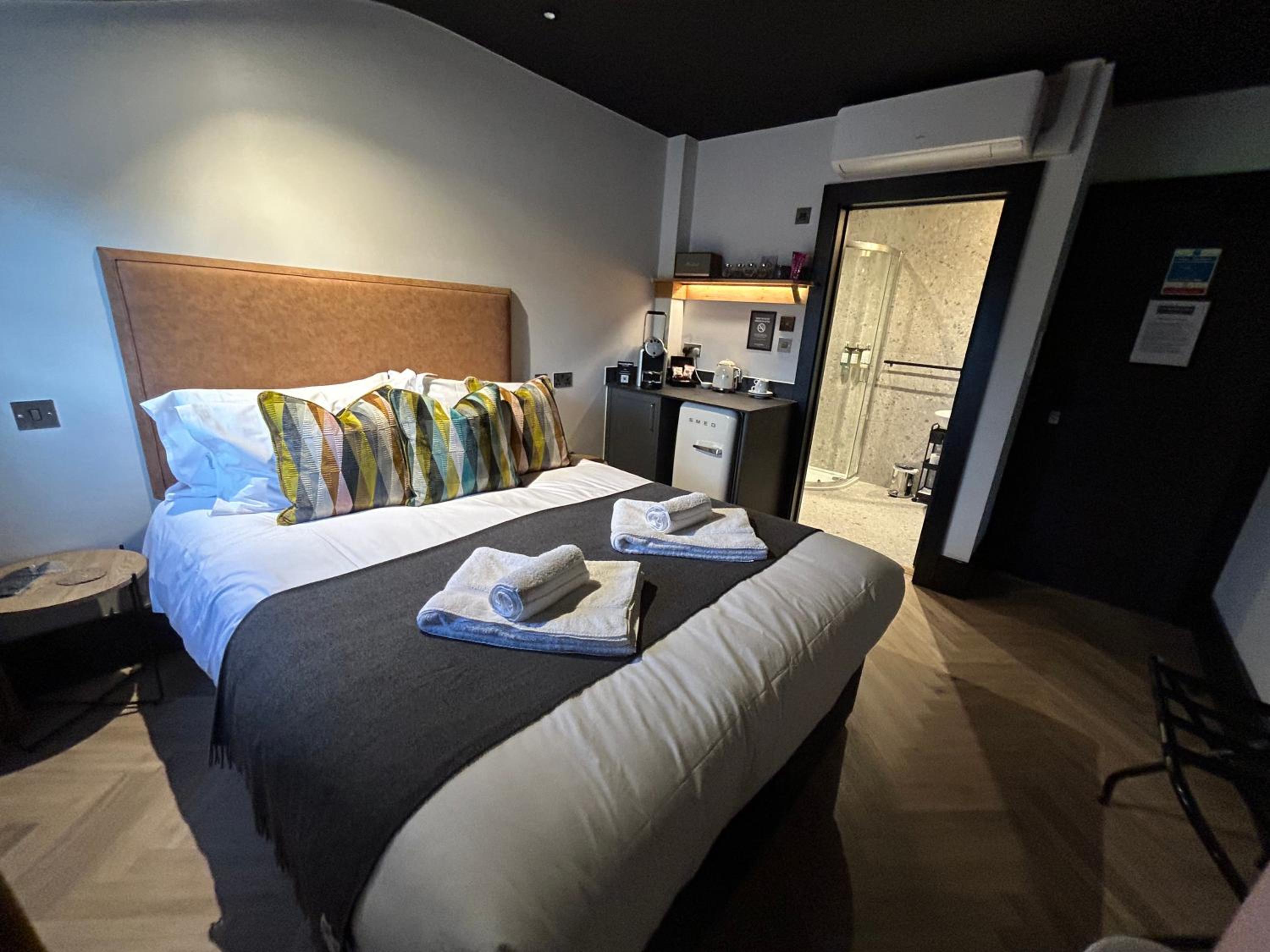 Standard Double Room - Photo 1