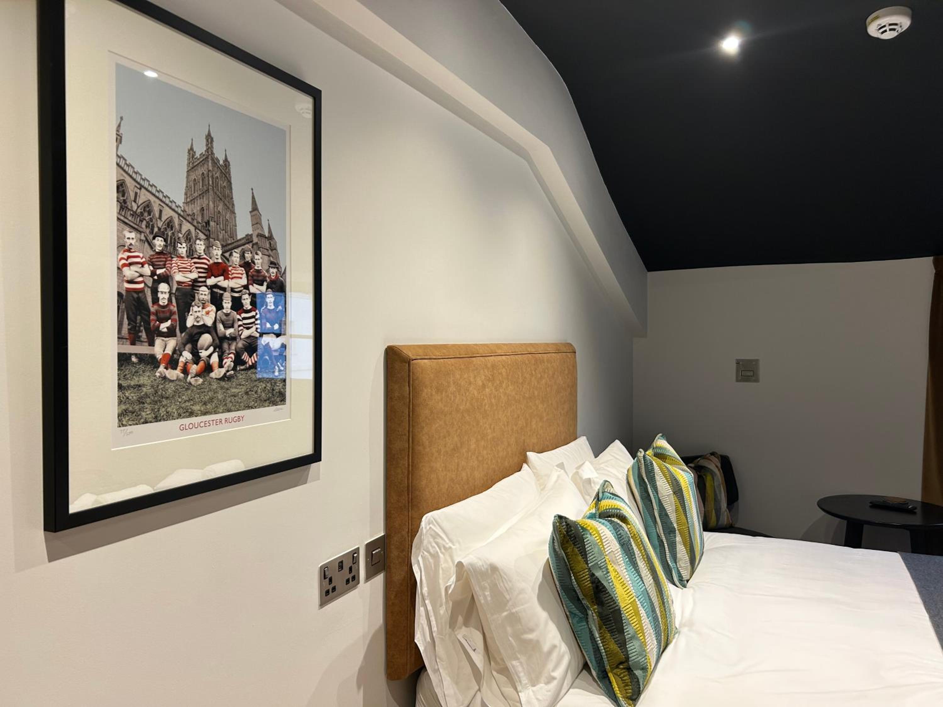 Standard Double Room - Photo 27